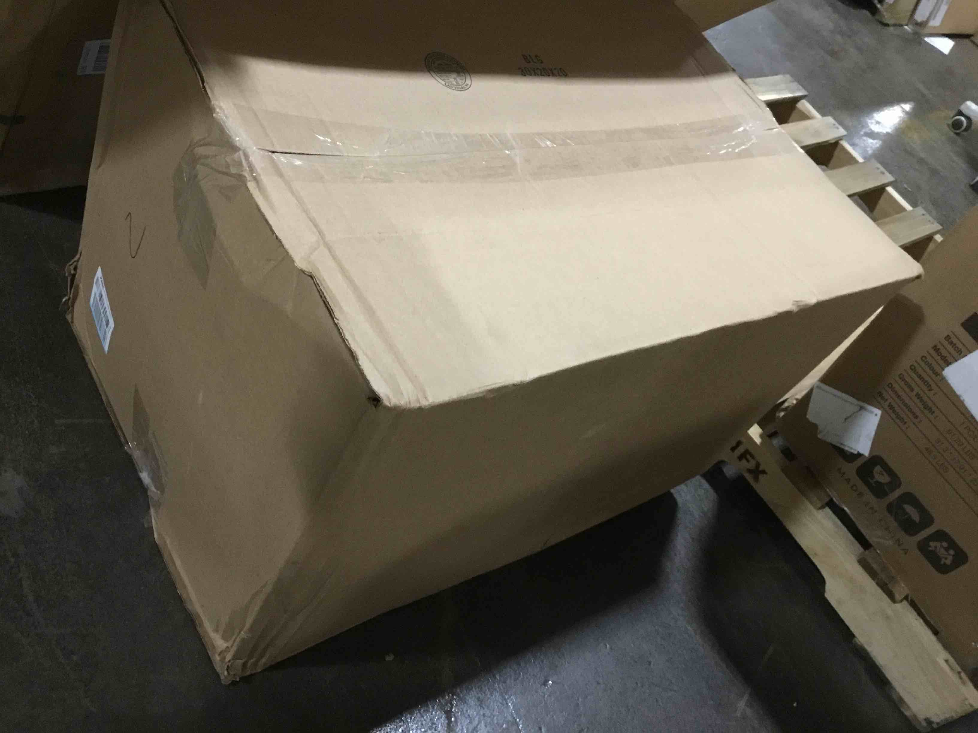 https://s3.amazonaws.com/lotting-images-prod/bidfta/RED4973633_1706282767670.jpeg