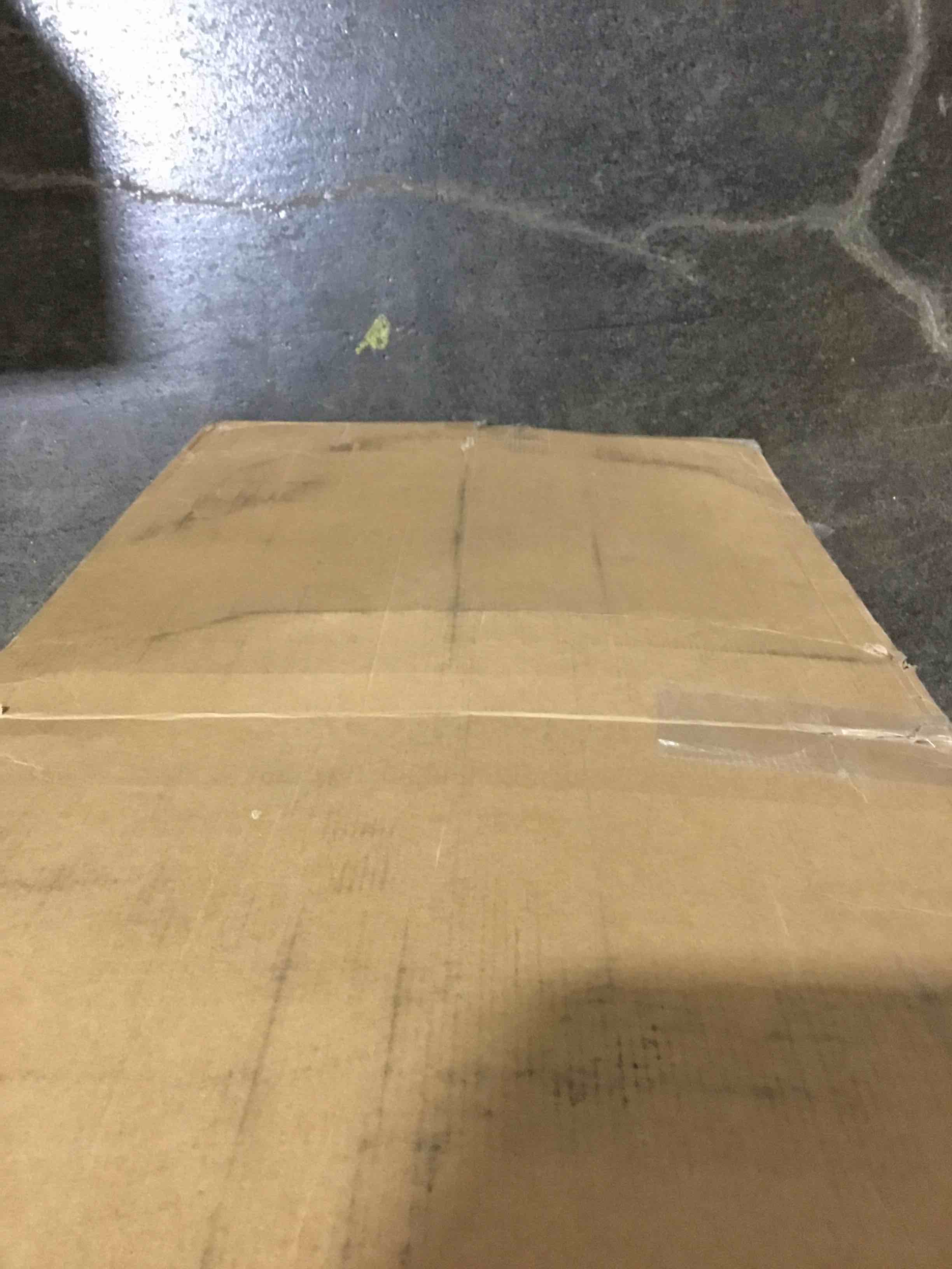 https://s3.amazonaws.com/lotting-images-prod/bidfta/RED4973660_1706280568418.jpeg