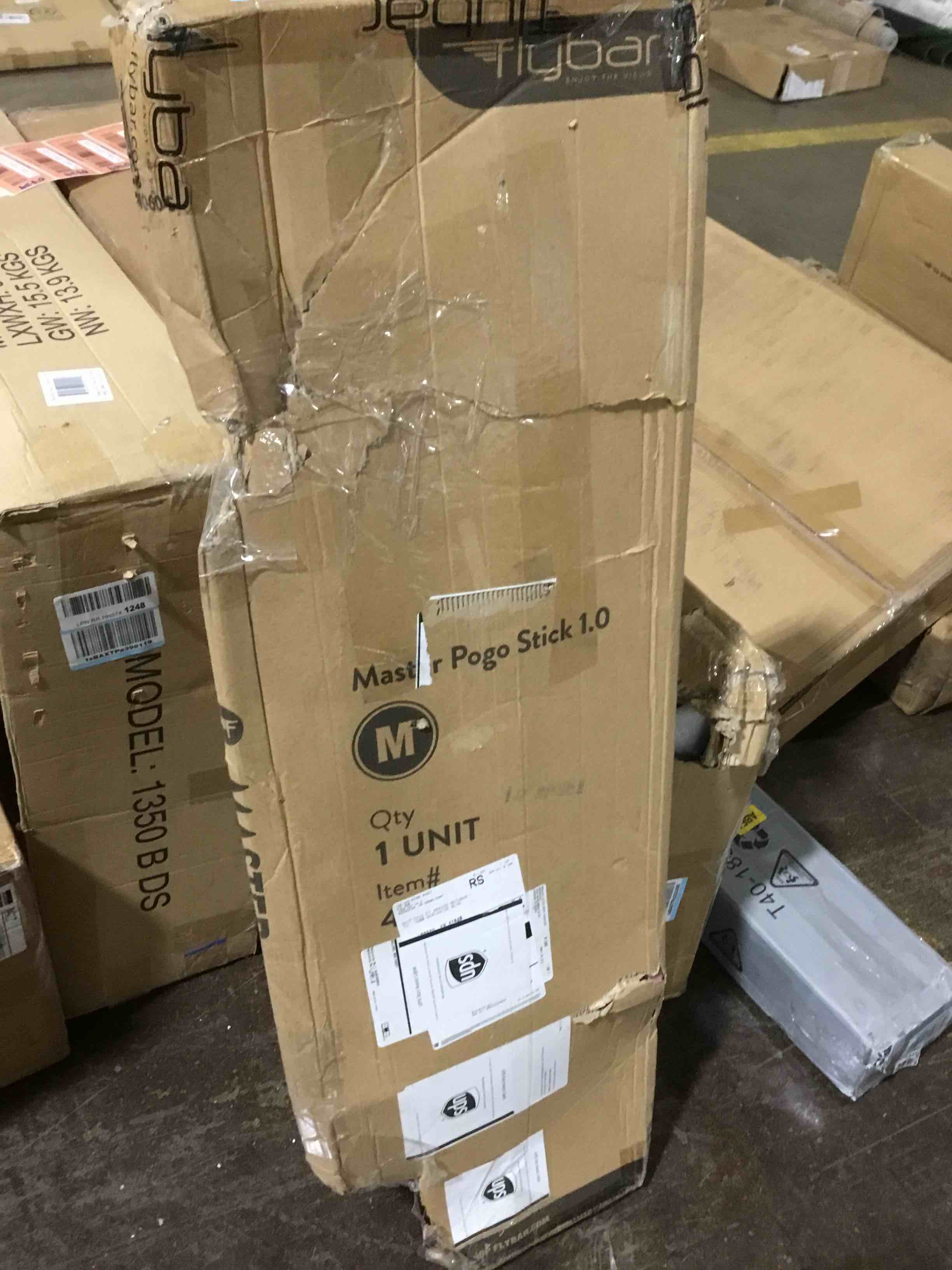 https://s3.amazonaws.com/lotting-images-prod/bidfta/RED4973692_1706286157536.jpeg
