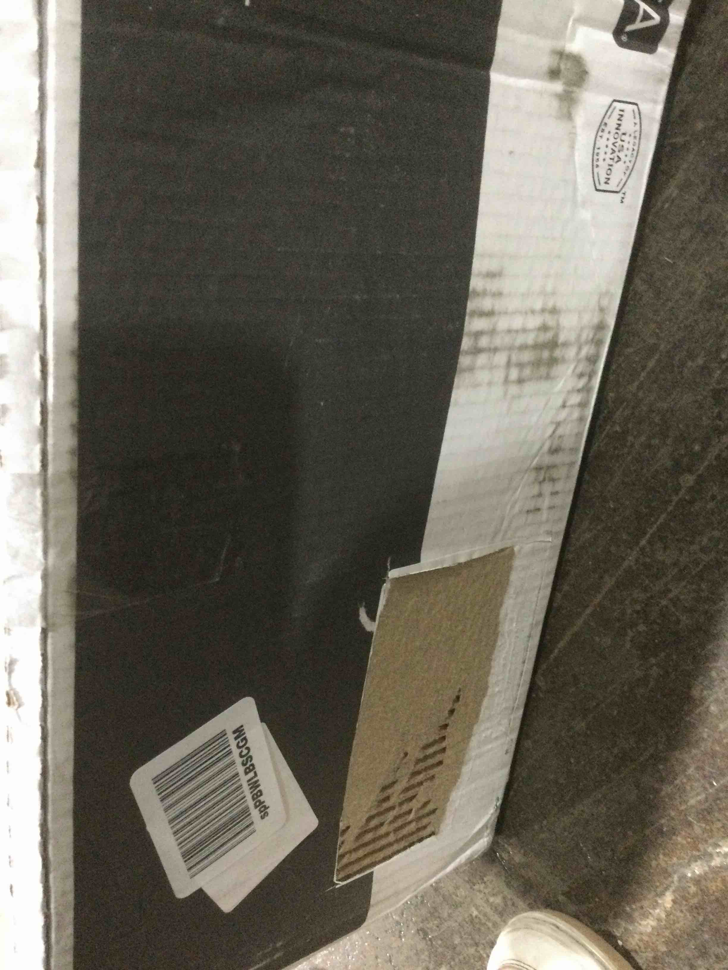 https://s3.amazonaws.com/lotting-images-prod/bidfta/RED4974298_1706815128953.jpeg