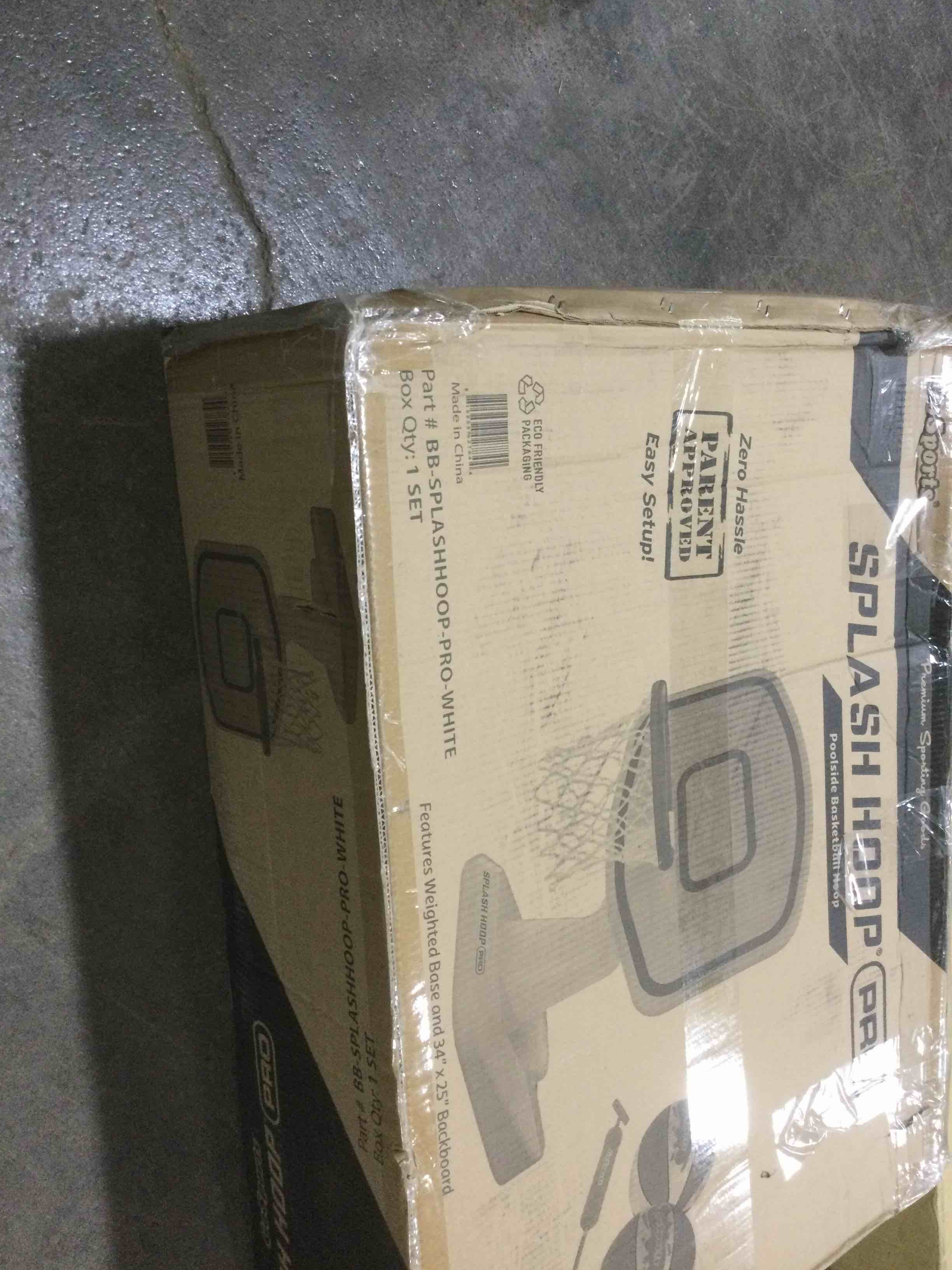 https://s3.amazonaws.com/lotting-images-prod/bidfta/RED4974317_1706818028514.jpeg