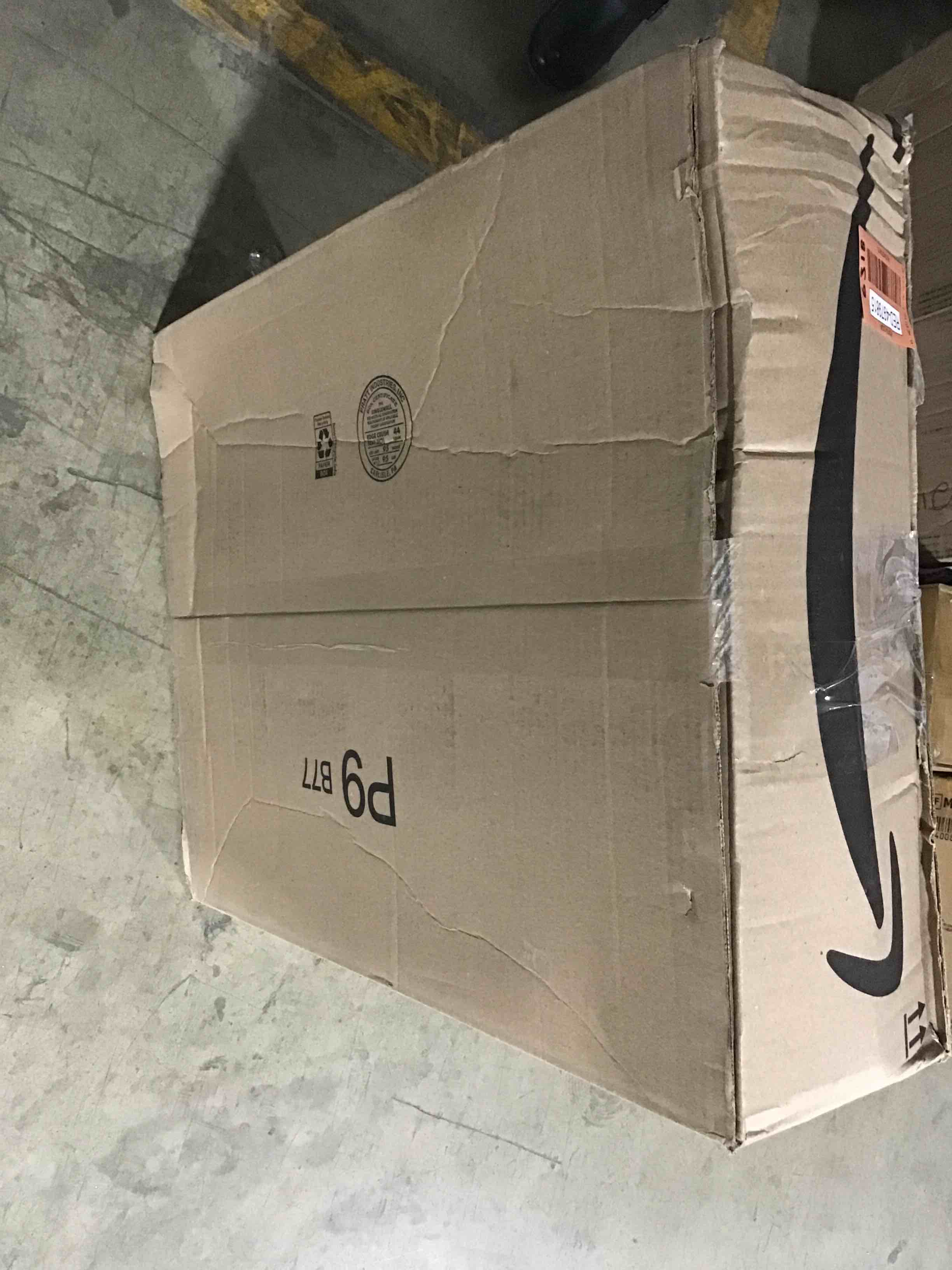 https://s3.amazonaws.com/lotting-images-prod/bidfta/RED4979815_1702495485948.jpeg
