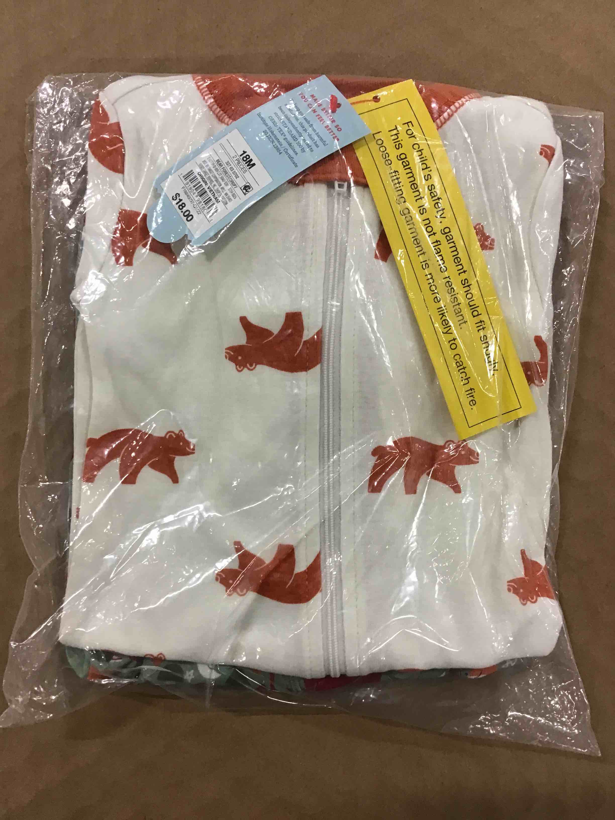 https://s3.amazonaws.com/lotting-images-prod/bidfta/RED4987337_1690999385509.jpeg