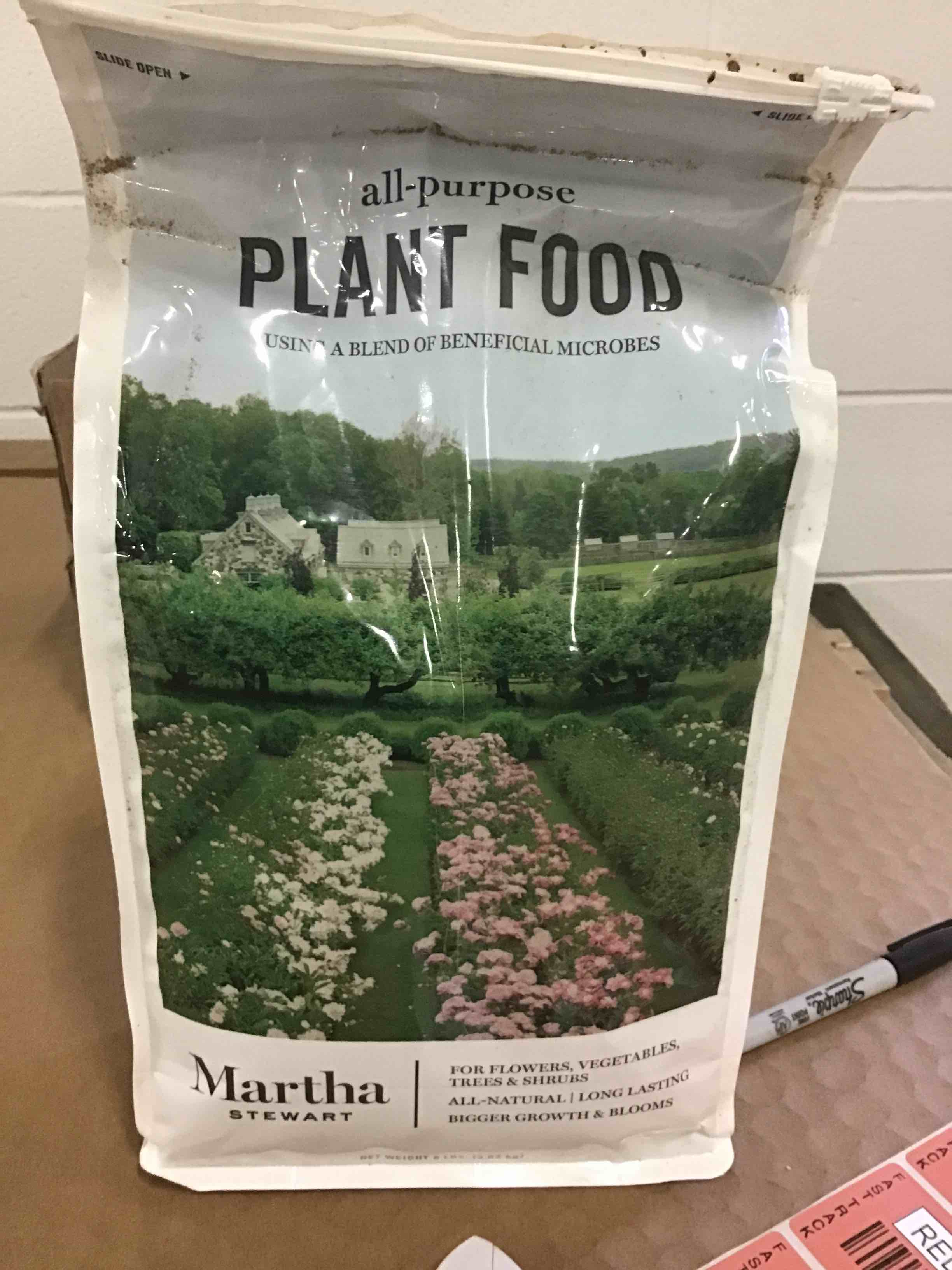 https://s3.amazonaws.com/lotting-images-prod/bidfta/RED4987897_1691173725716.jpeg