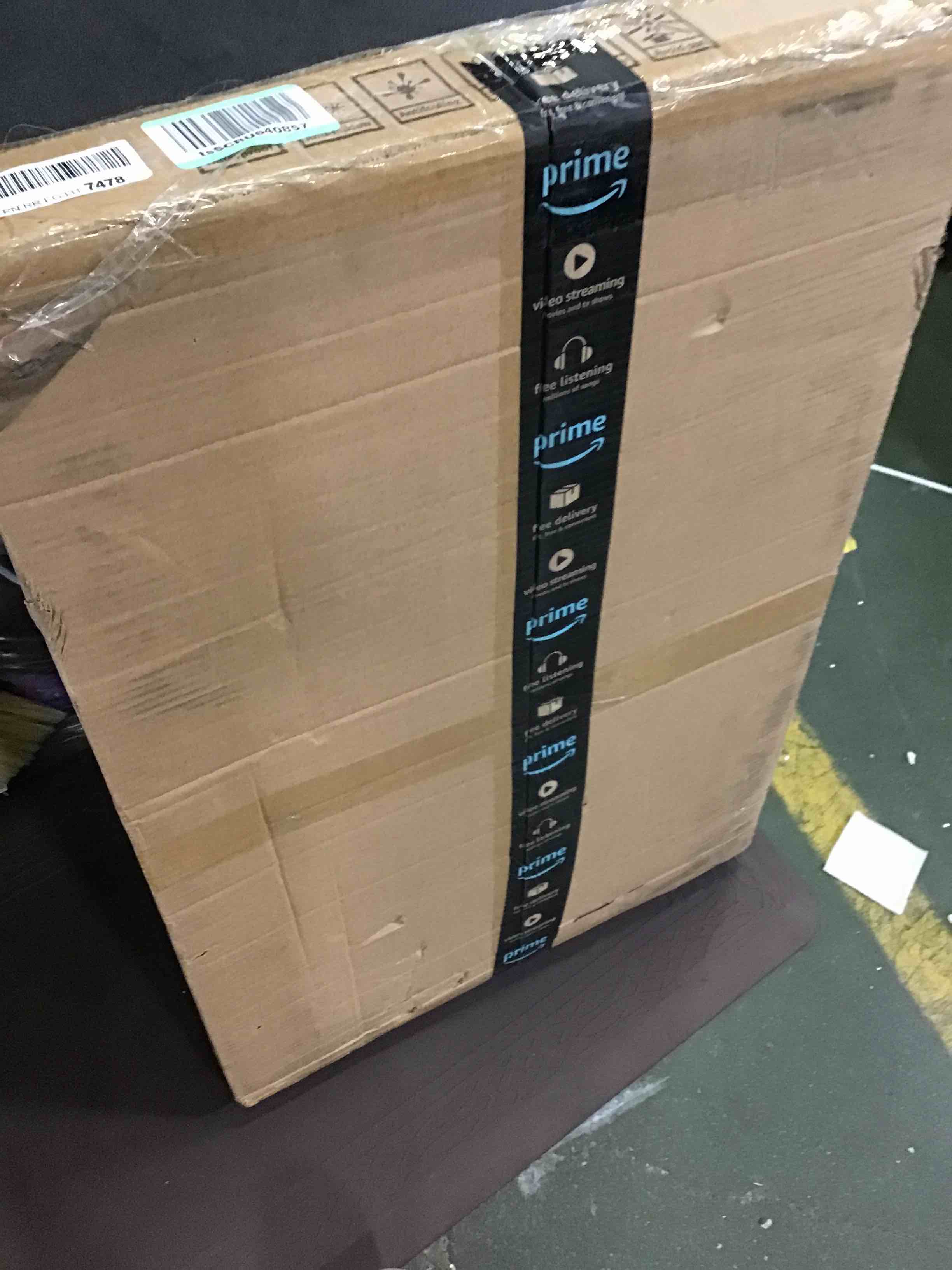 https://s3.amazonaws.com/lotting-images-prod/bidfta/RED4989511_1685045389914.jpeg