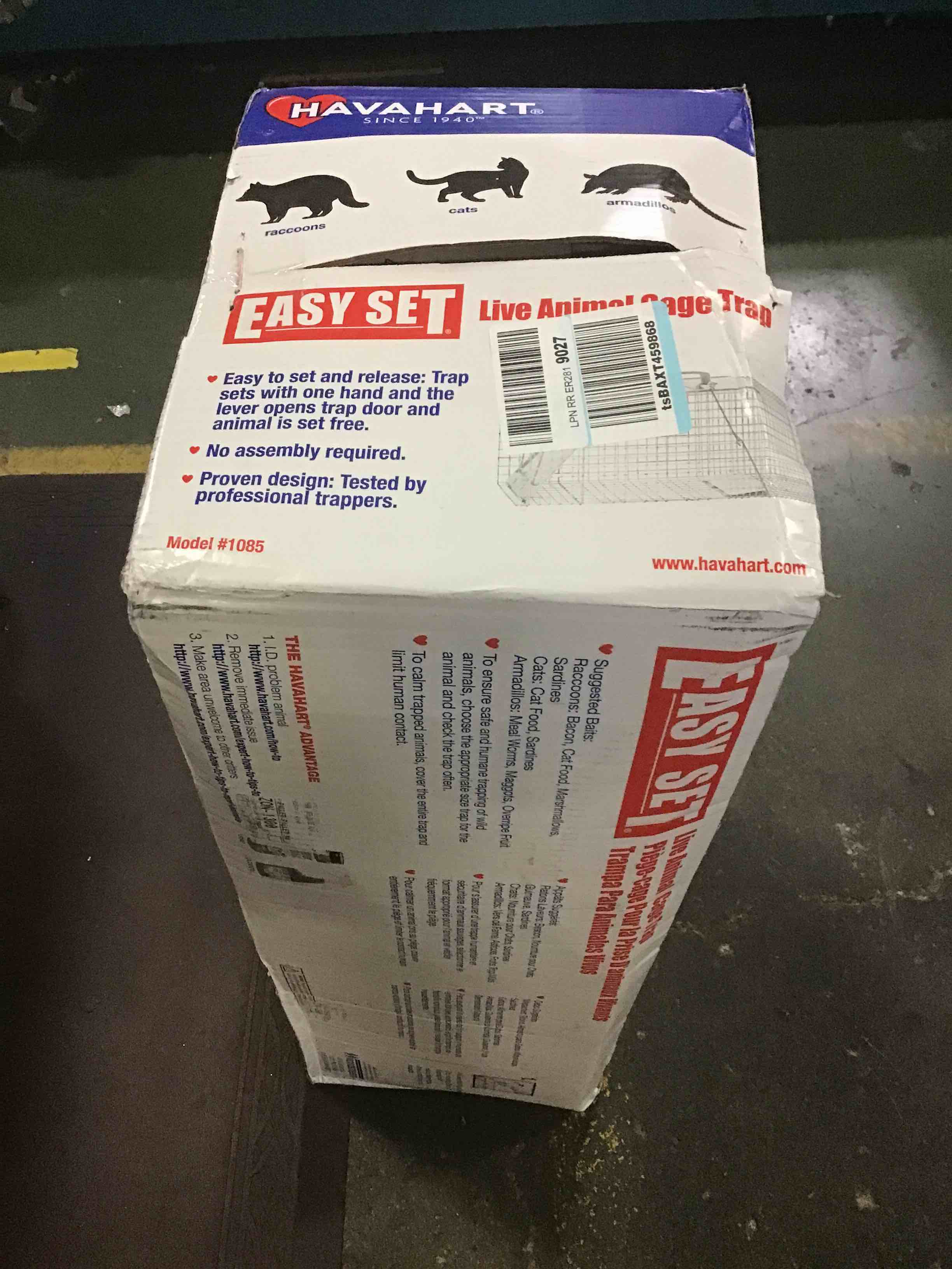 https://s3.amazonaws.com/lotting-images-prod/bidfta/RED4990030_1685626821090.jpeg