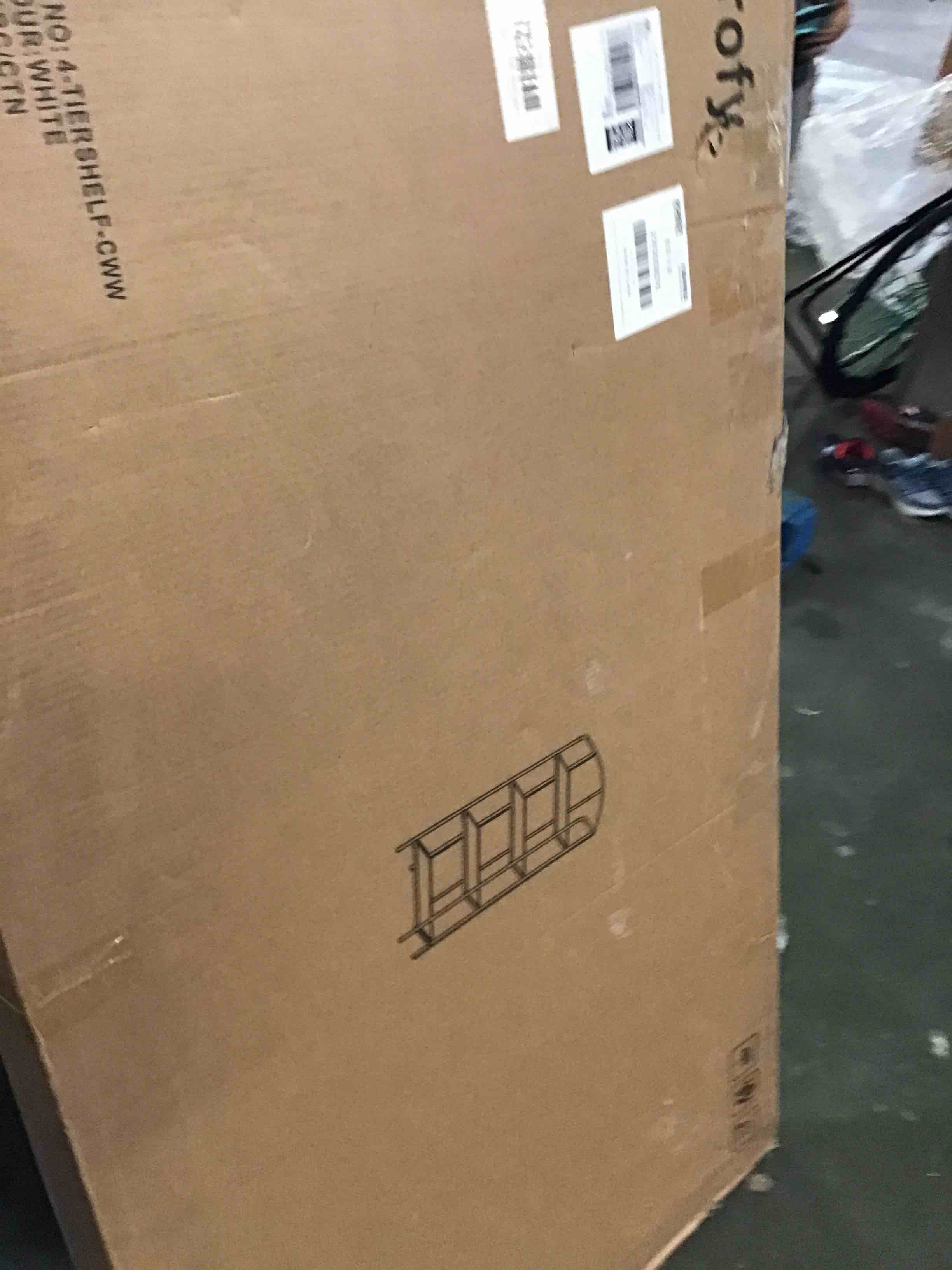https://s3.amazonaws.com/lotting-images-prod/bidfta/RED4995026_1685124655859.jpeg