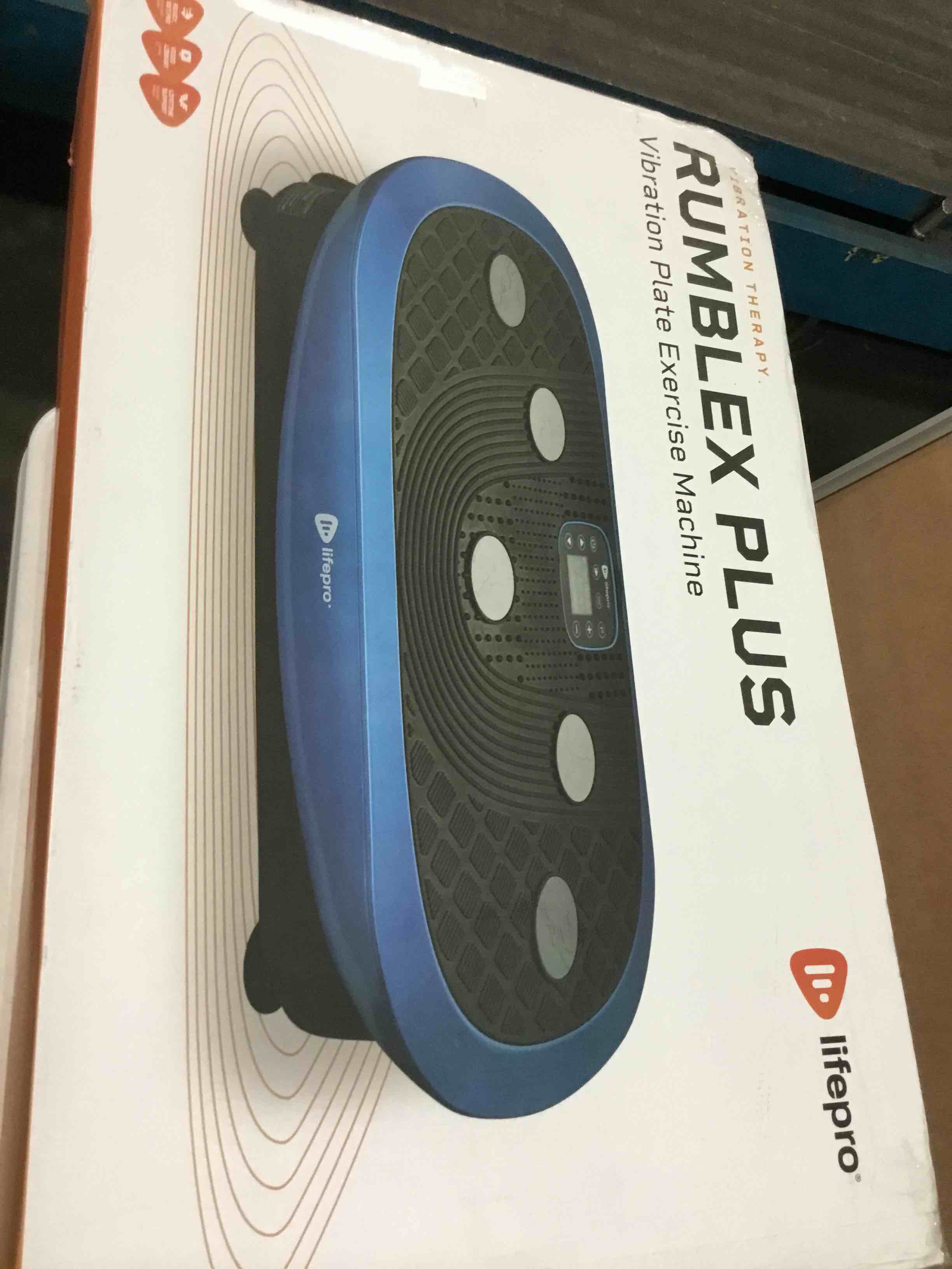 https://s3.amazonaws.com/lotting-images-prod/bidfta/RED5005754_1688056649136.jpeg