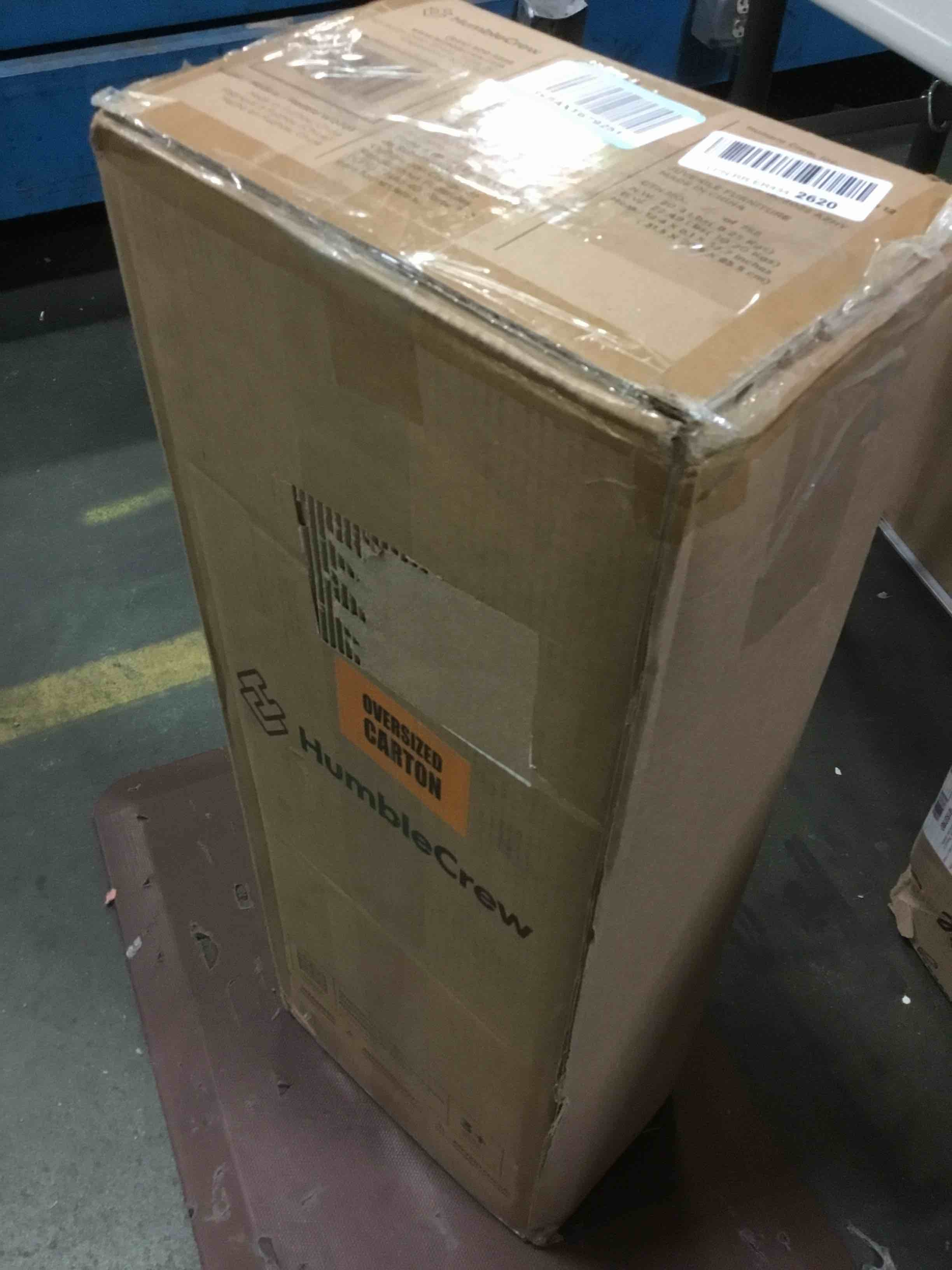 https://s3.amazonaws.com/lotting-images-prod/bidfta/RED5005812_1688124378416.jpeg