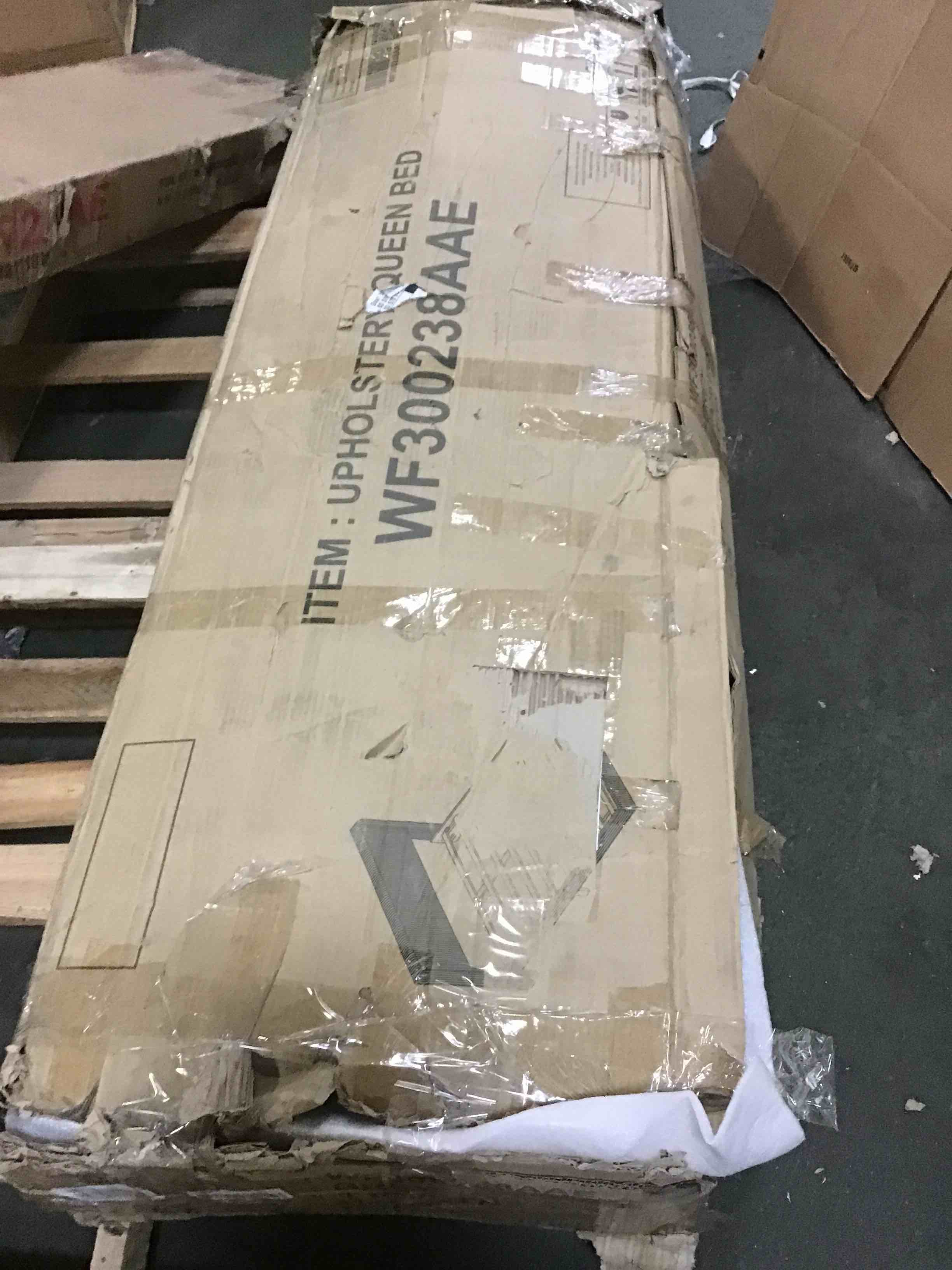 https://s3.amazonaws.com/lotting-images-prod/bidfta/RED5007606_1687370716769.jpeg