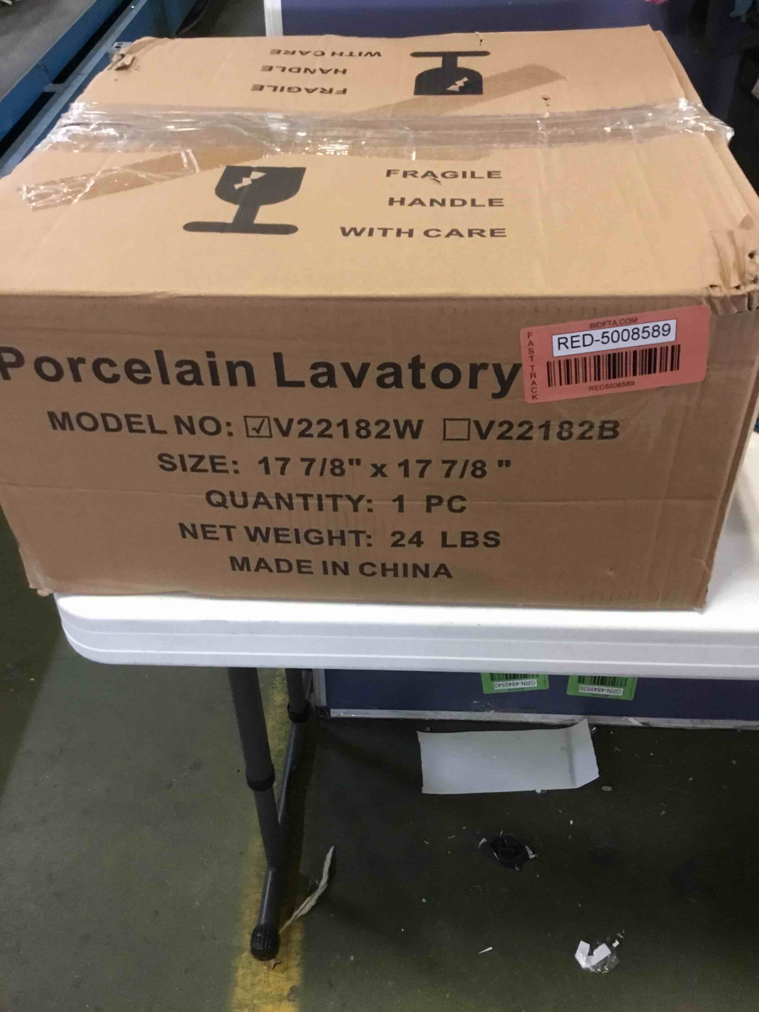 https://s3.amazonaws.com/lotting-images-prod/bidfta/RED5008589_1687964174455.jpeg