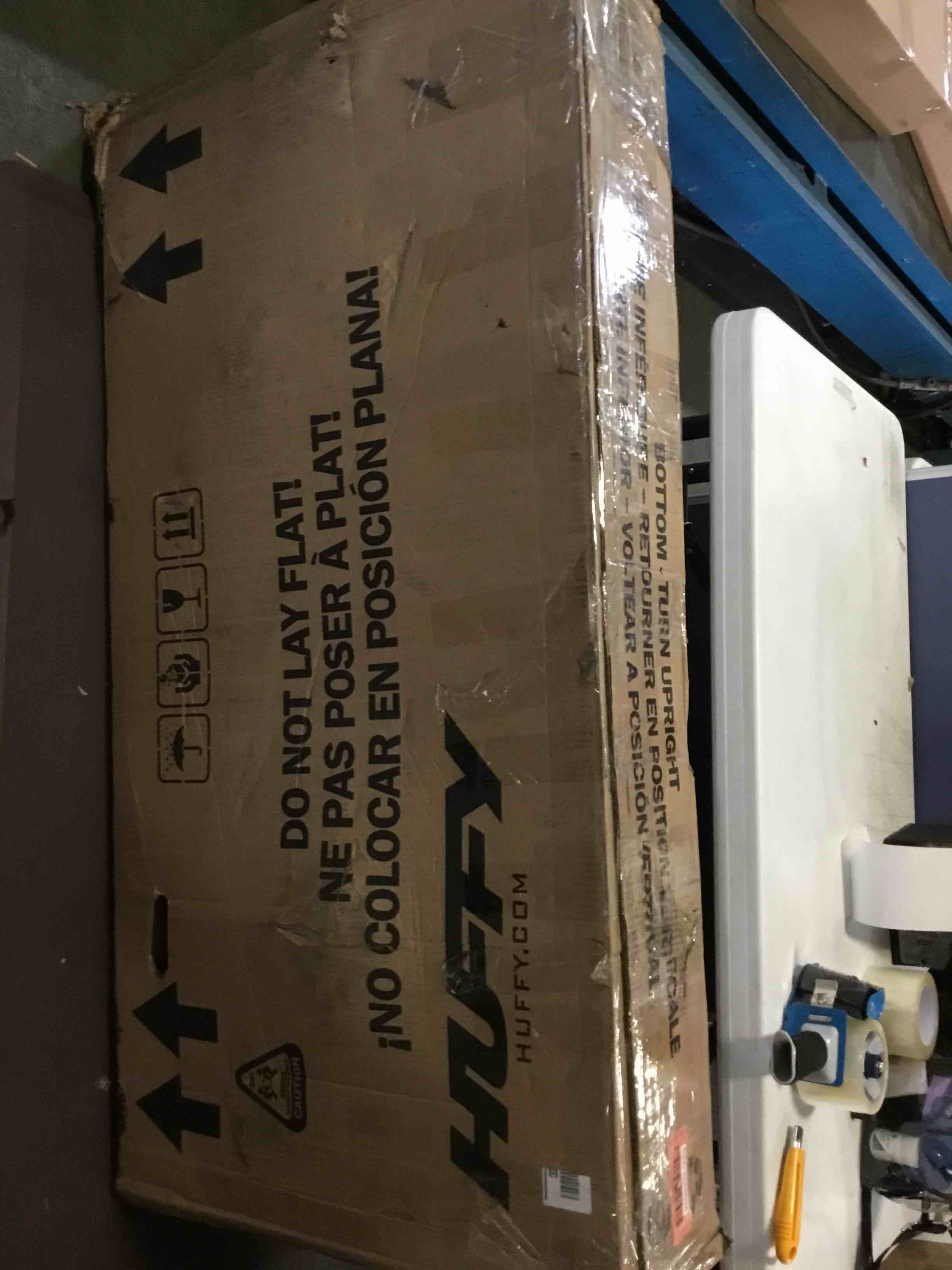 https://s3.amazonaws.com/lotting-images-prod/bidfta/RED5008694_1687978187893.jpeg
