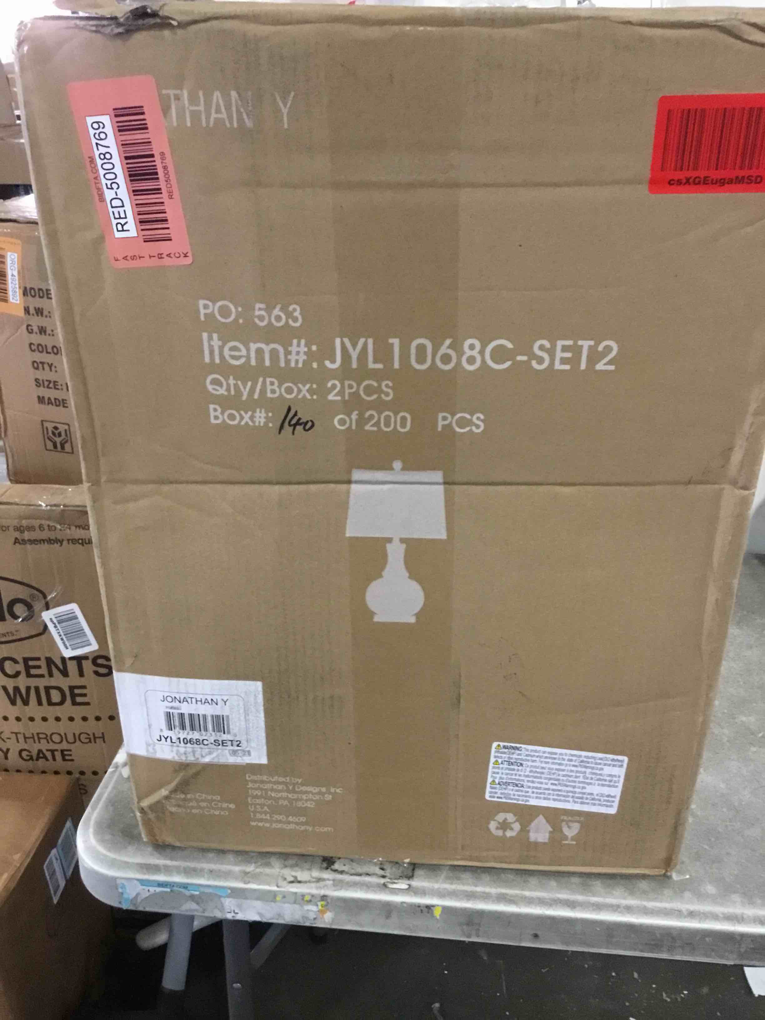 https://s3.amazonaws.com/lotting-images-prod/bidfta/RED5008769_1688040659036.jpeg