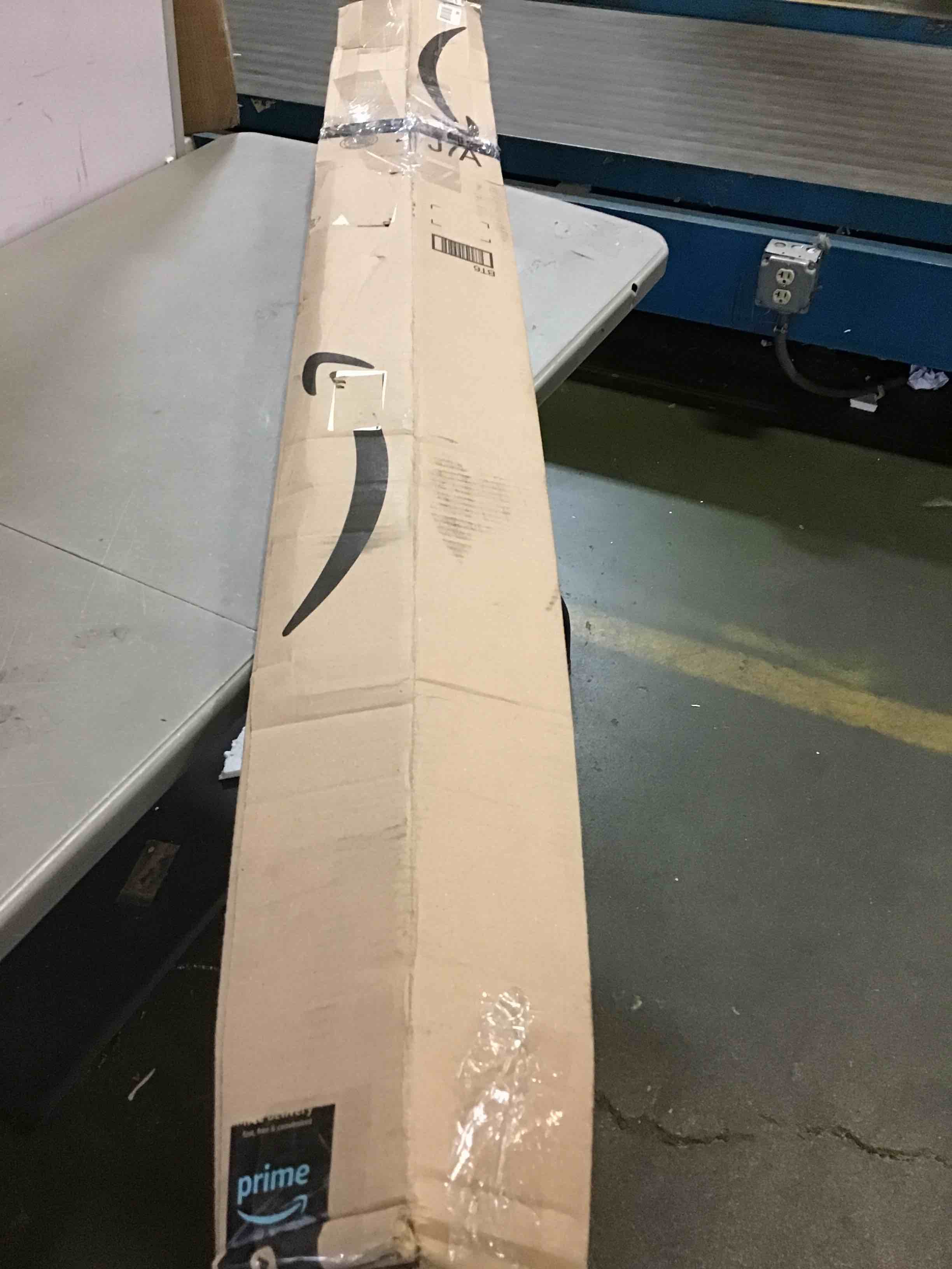 https://s3.amazonaws.com/lotting-images-prod/bidfta/RED5012065_1695218137517.jpeg