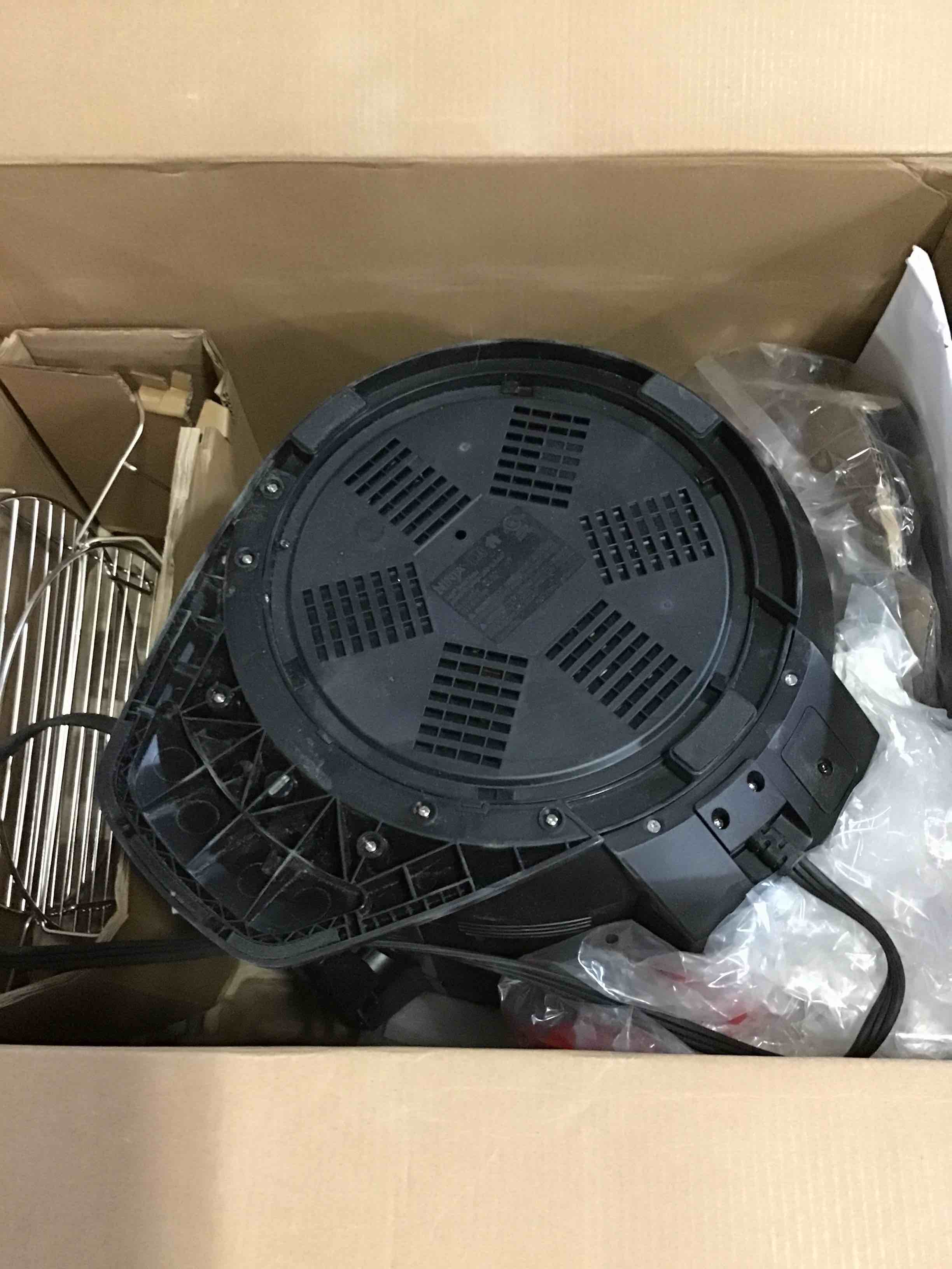 https://s3.amazonaws.com/lotting-images-prod/bidfta/RED5012110_1695227189351.jpeg