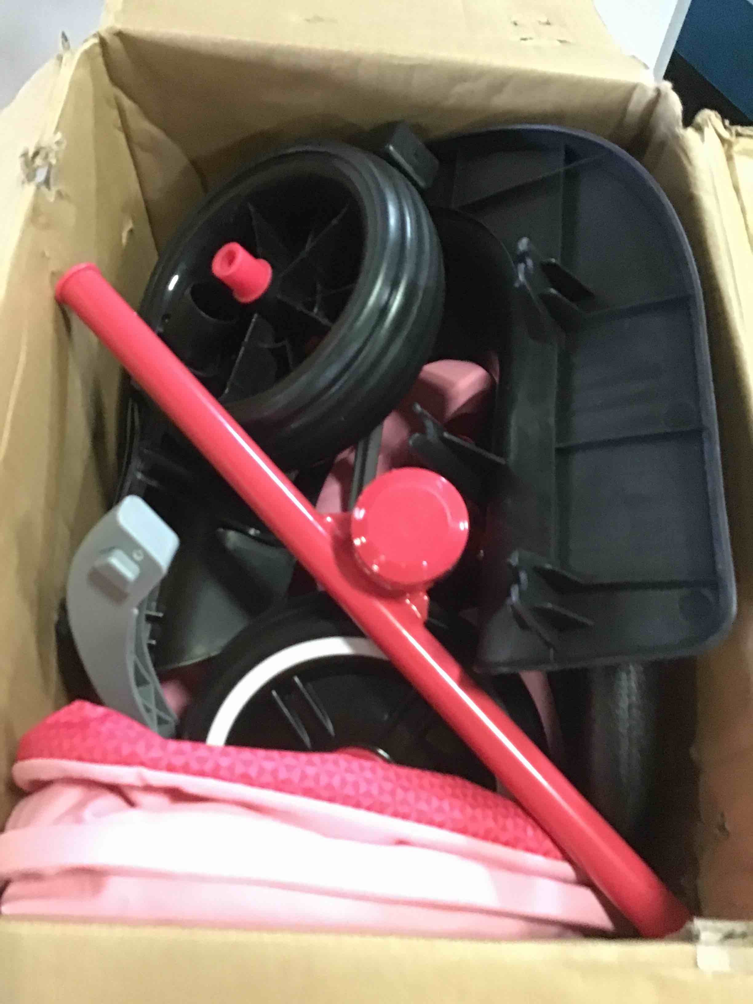 https://s3.amazonaws.com/lotting-images-prod/bidfta/RED5012172_1695239014210.jpeg
