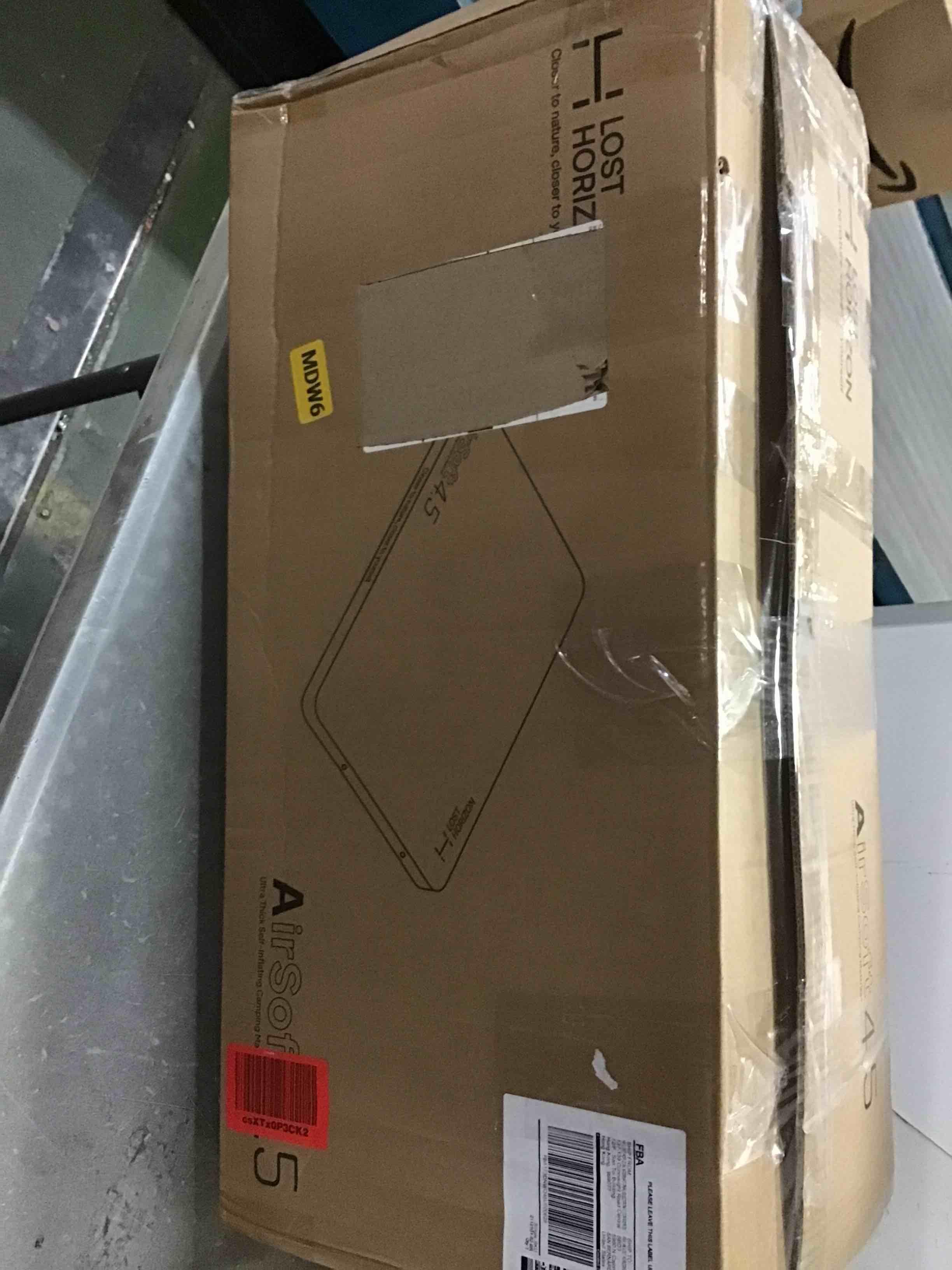https://s3.amazonaws.com/lotting-images-prod/bidfta/RED5012193_1695298084666.jpeg