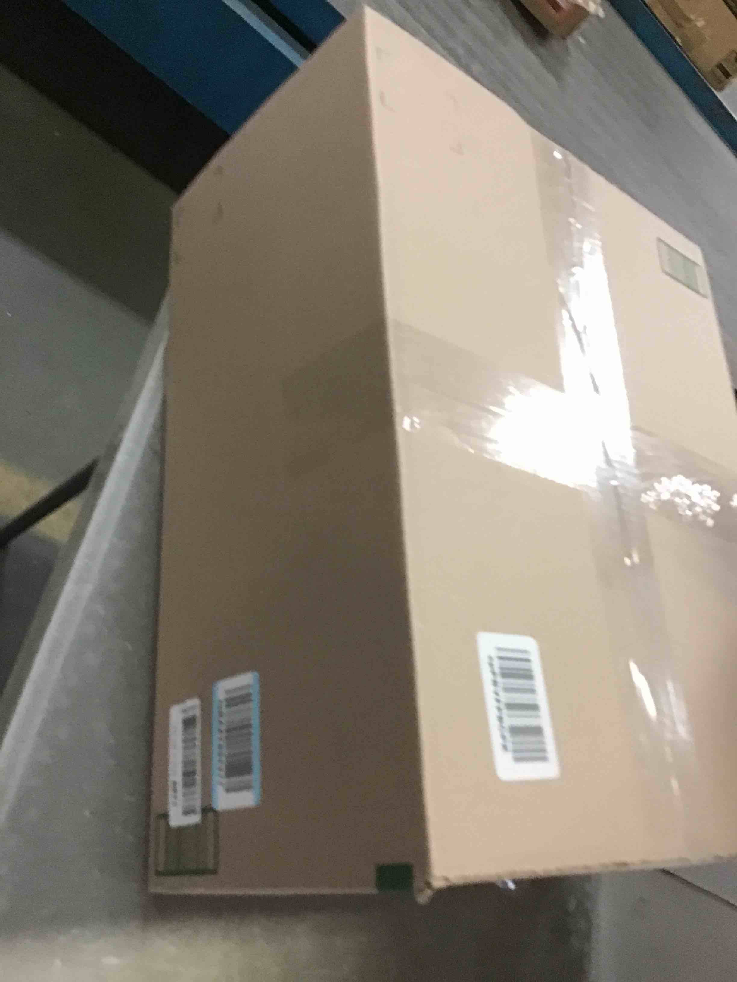 https://s3.amazonaws.com/lotting-images-prod/bidfta/RED5012274_1695321336901.jpeg
