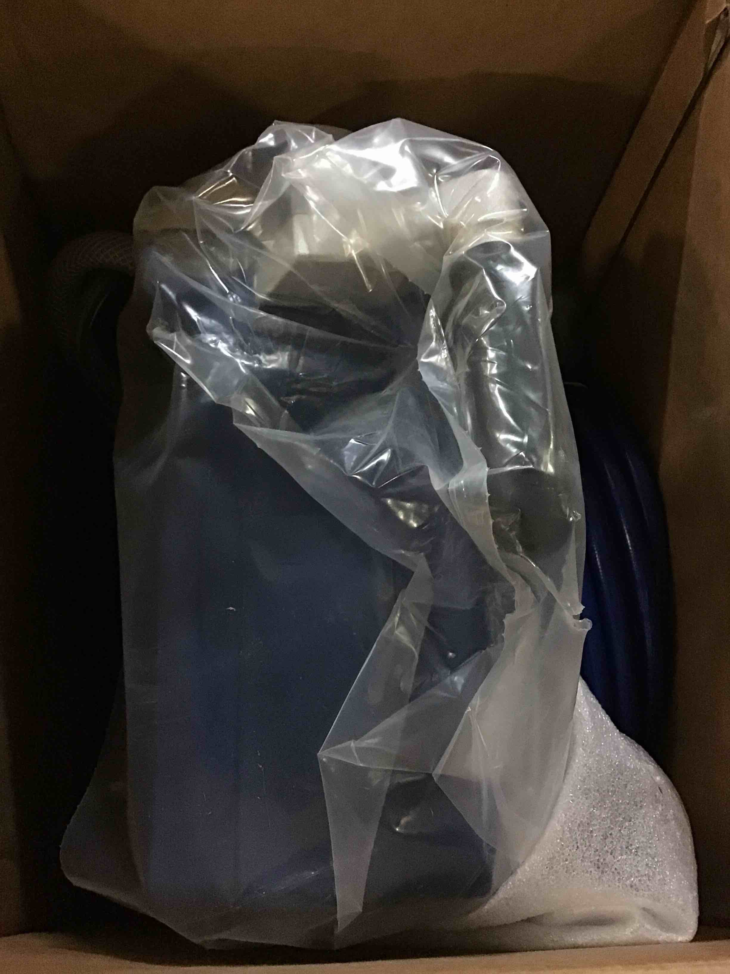 https://s3.amazonaws.com/lotting-images-prod/bidfta/RED5012335_1695727657239.jpeg