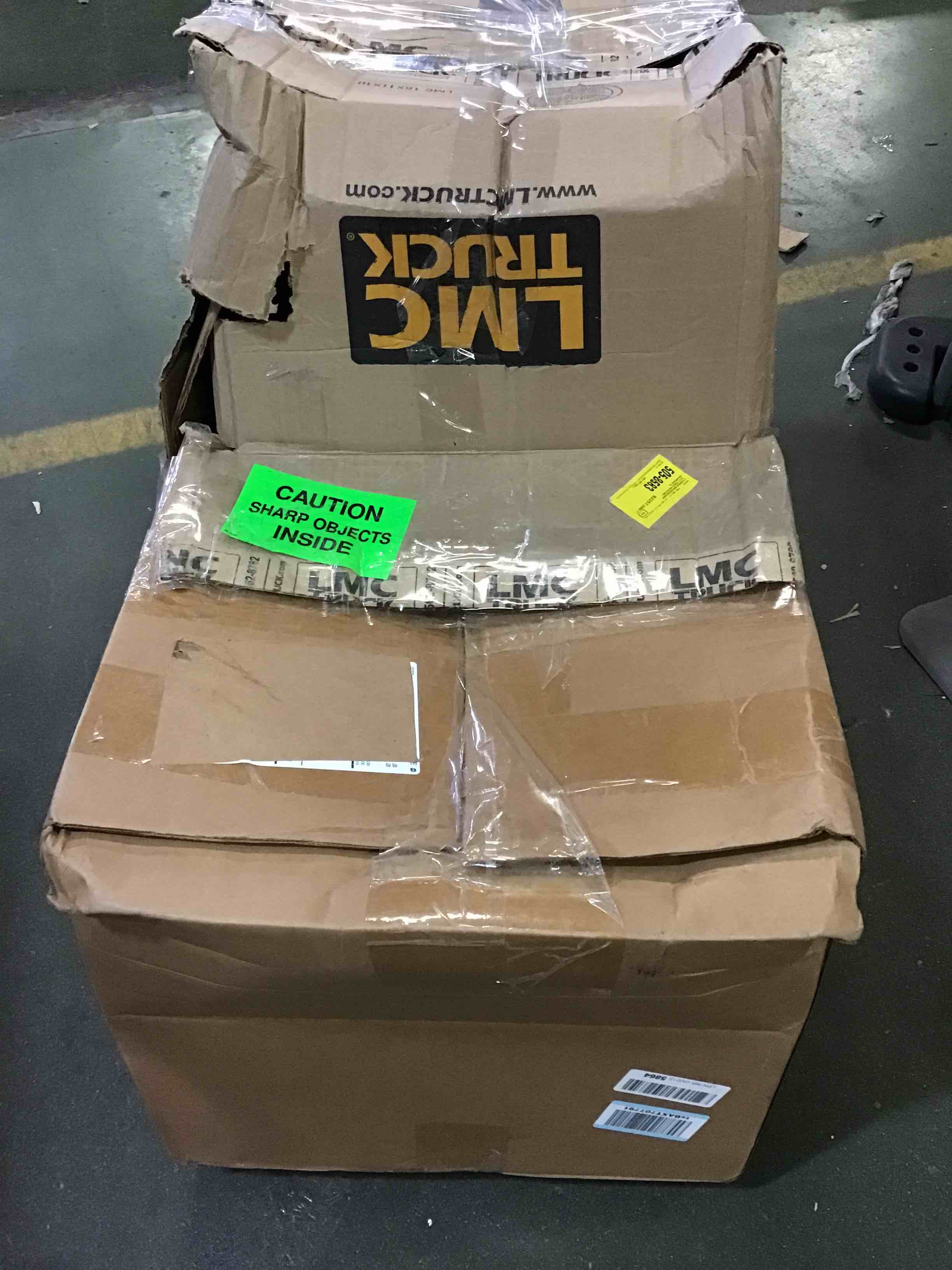 https://s3.amazonaws.com/lotting-images-prod/bidfta/RED5013501_1695139468607.jpeg