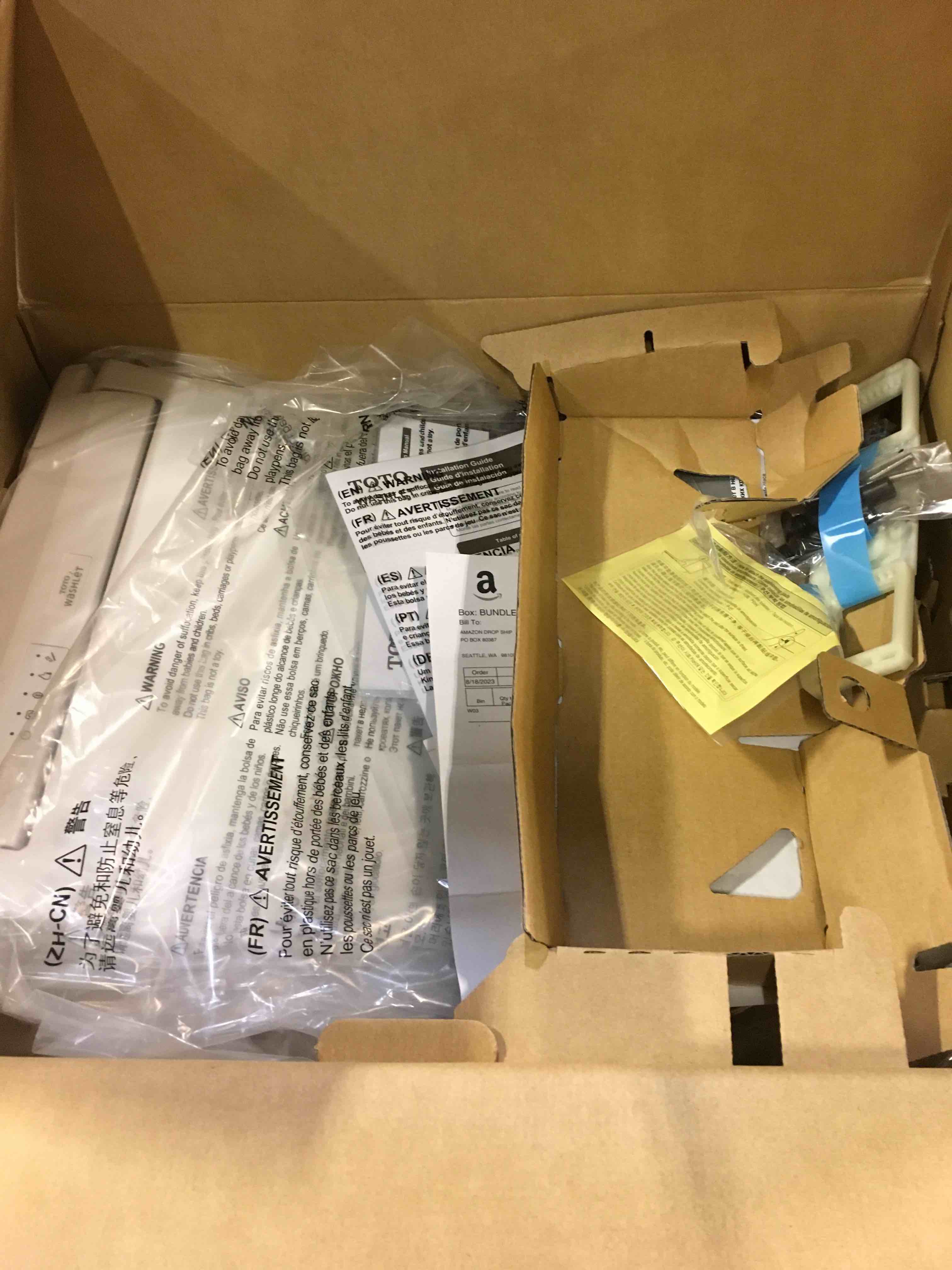 https://s3.amazonaws.com/lotting-images-prod/bidfta/RED5013591_1695208291673.jpeg