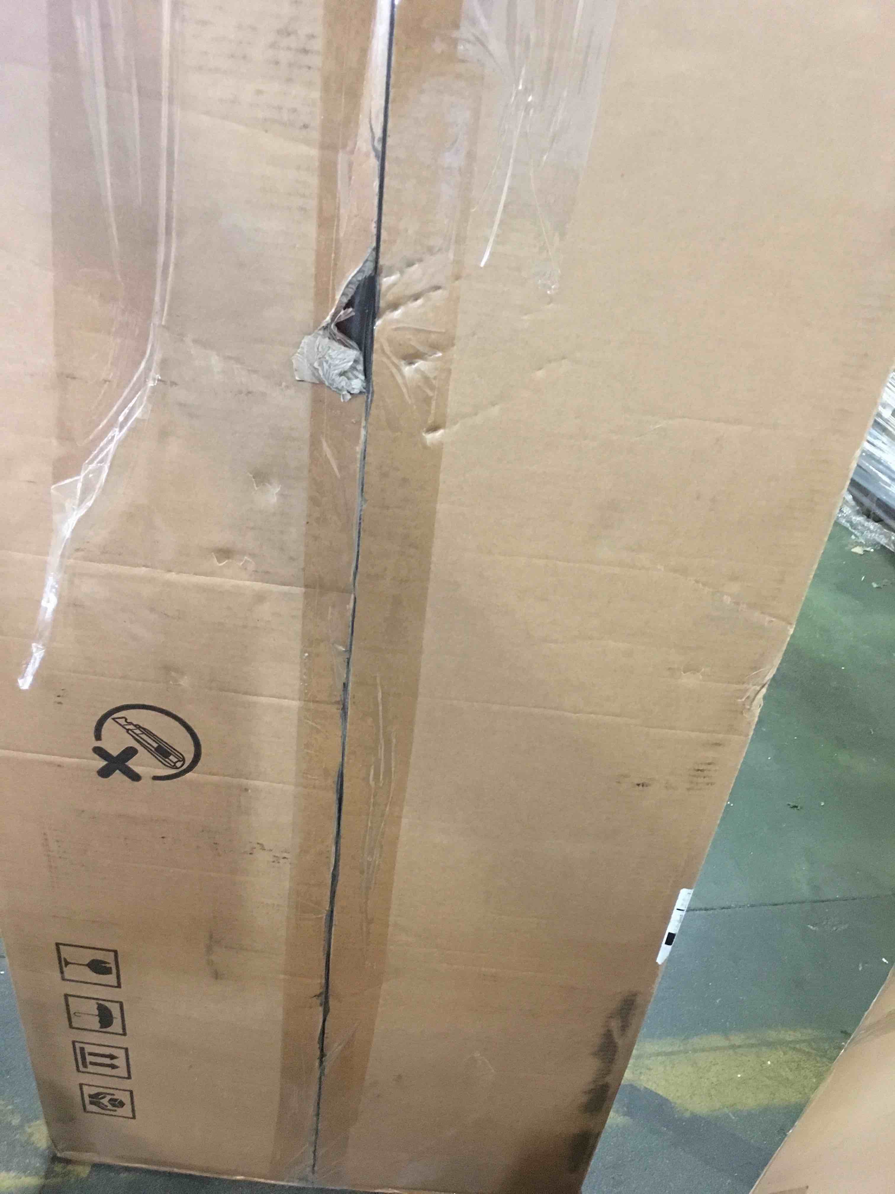 https://s3.amazonaws.com/lotting-images-prod/bidfta/RED5013741_1695232317297.jpeg