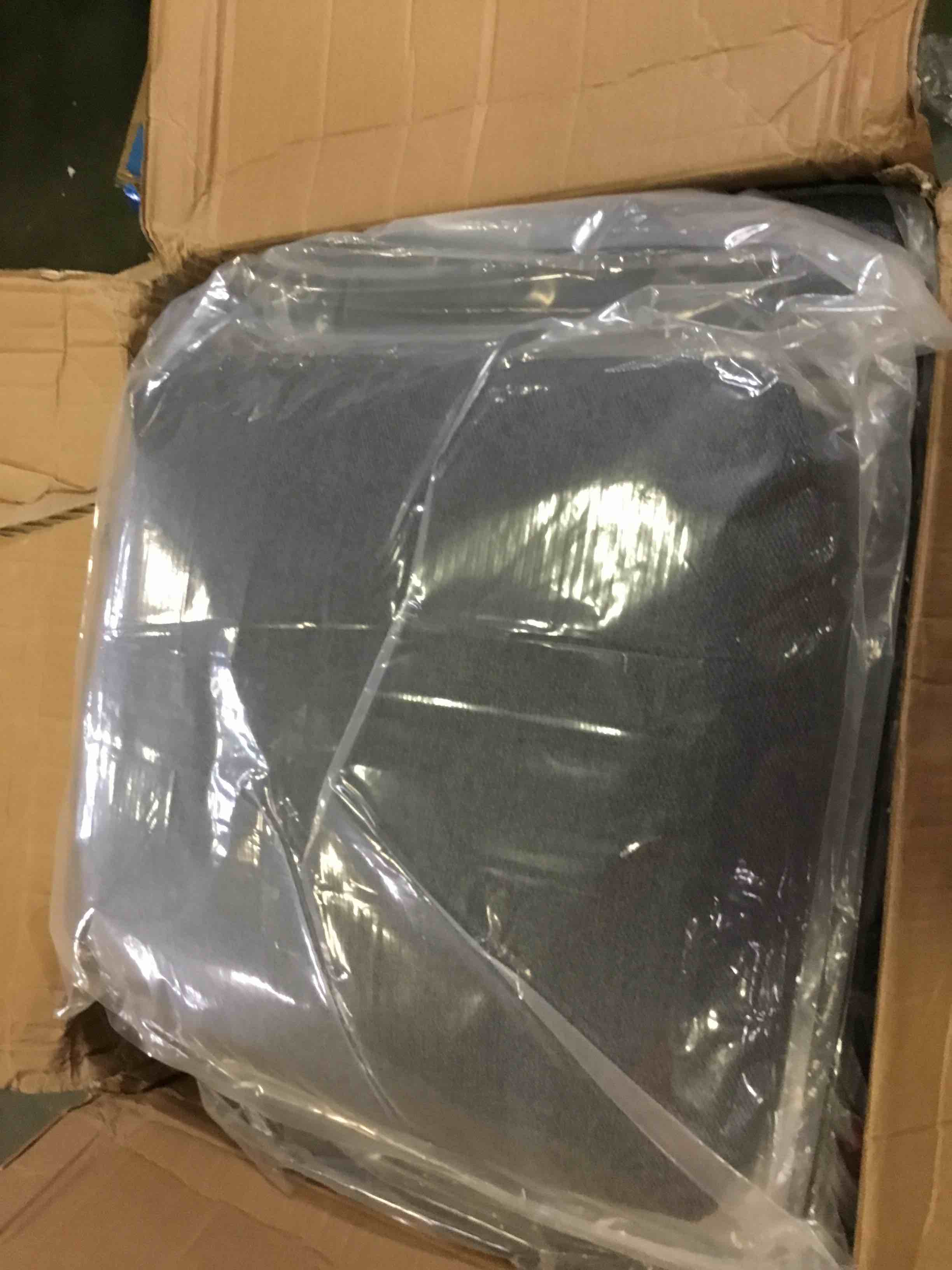 https://s3.amazonaws.com/lotting-images-prod/bidfta/RED5013930_1695320380488.jpeg