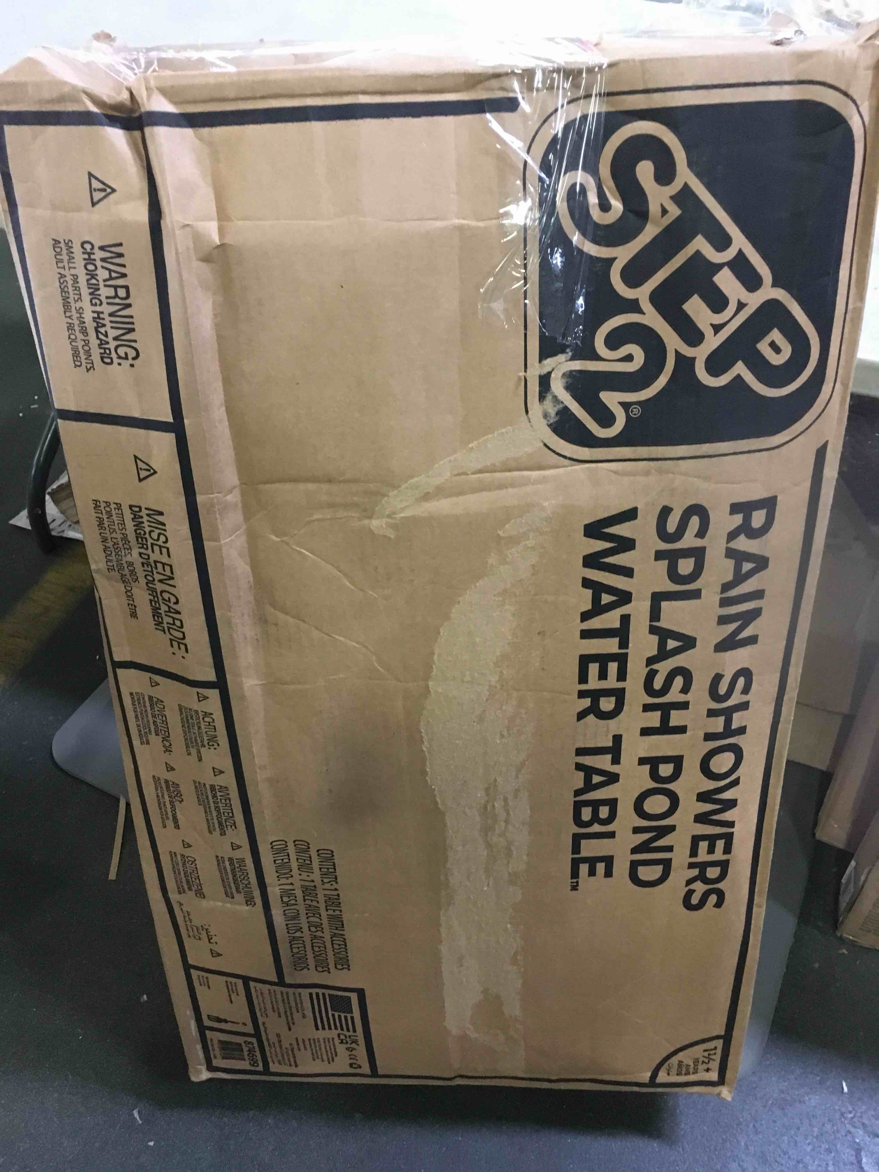 https://s3.amazonaws.com/lotting-images-prod/bidfta/RED5014236_1695651749764.jpeg