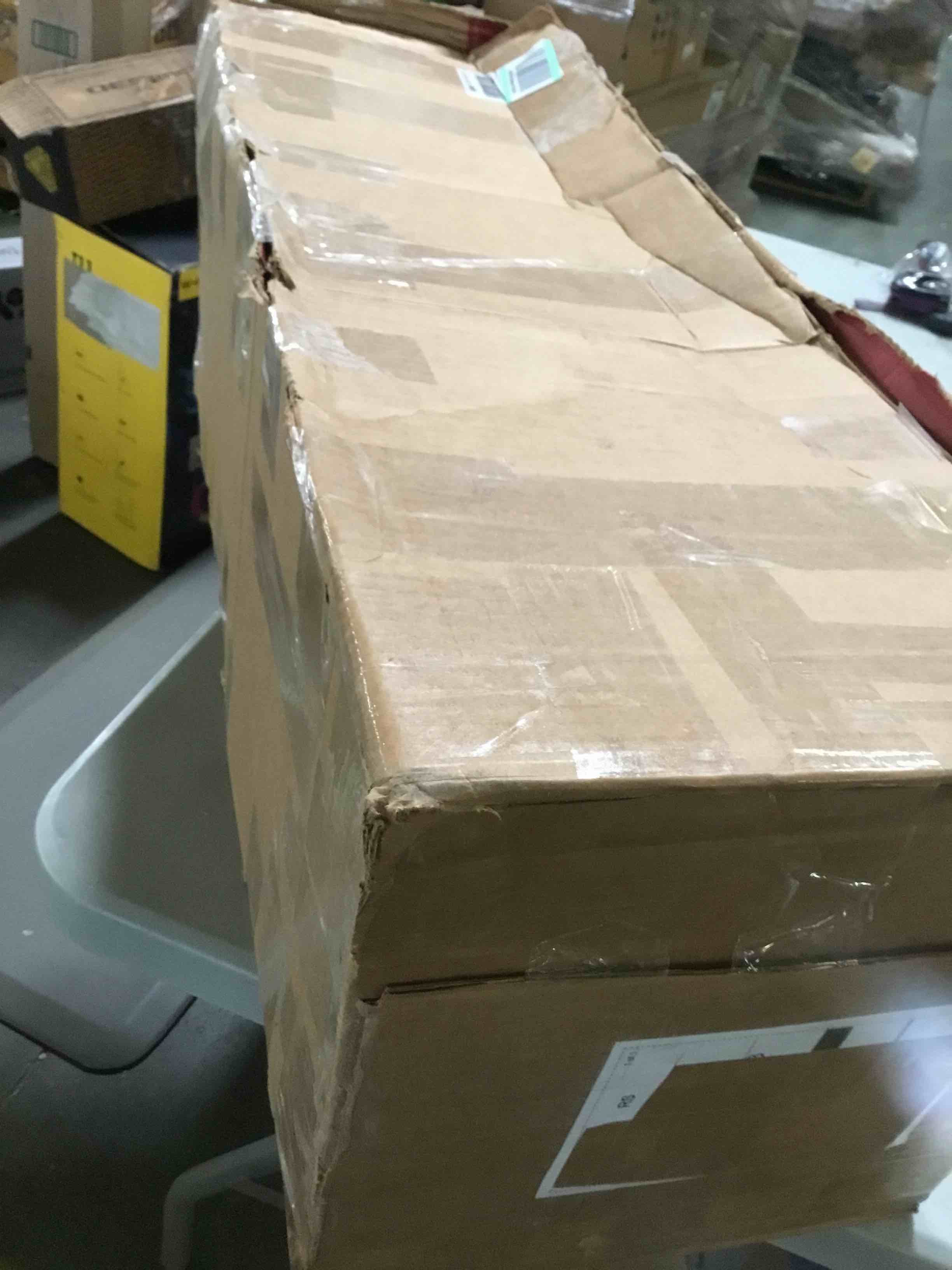 https://s3.amazonaws.com/lotting-images-prod/bidfta/RED5014542_1695753658297.jpeg