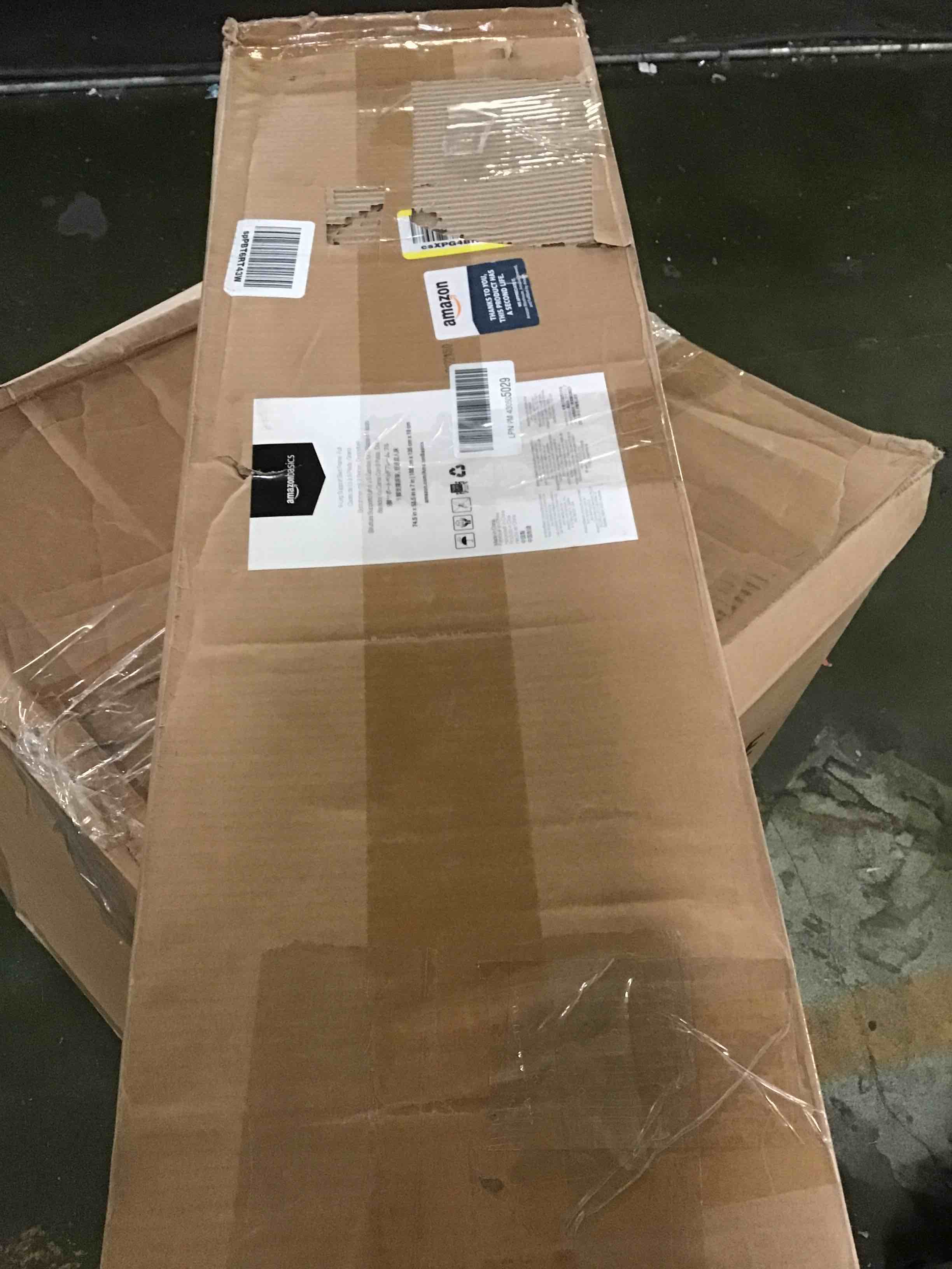 https://s3.amazonaws.com/lotting-images-prod/bidfta/RED5014787_1695843203864.jpeg
