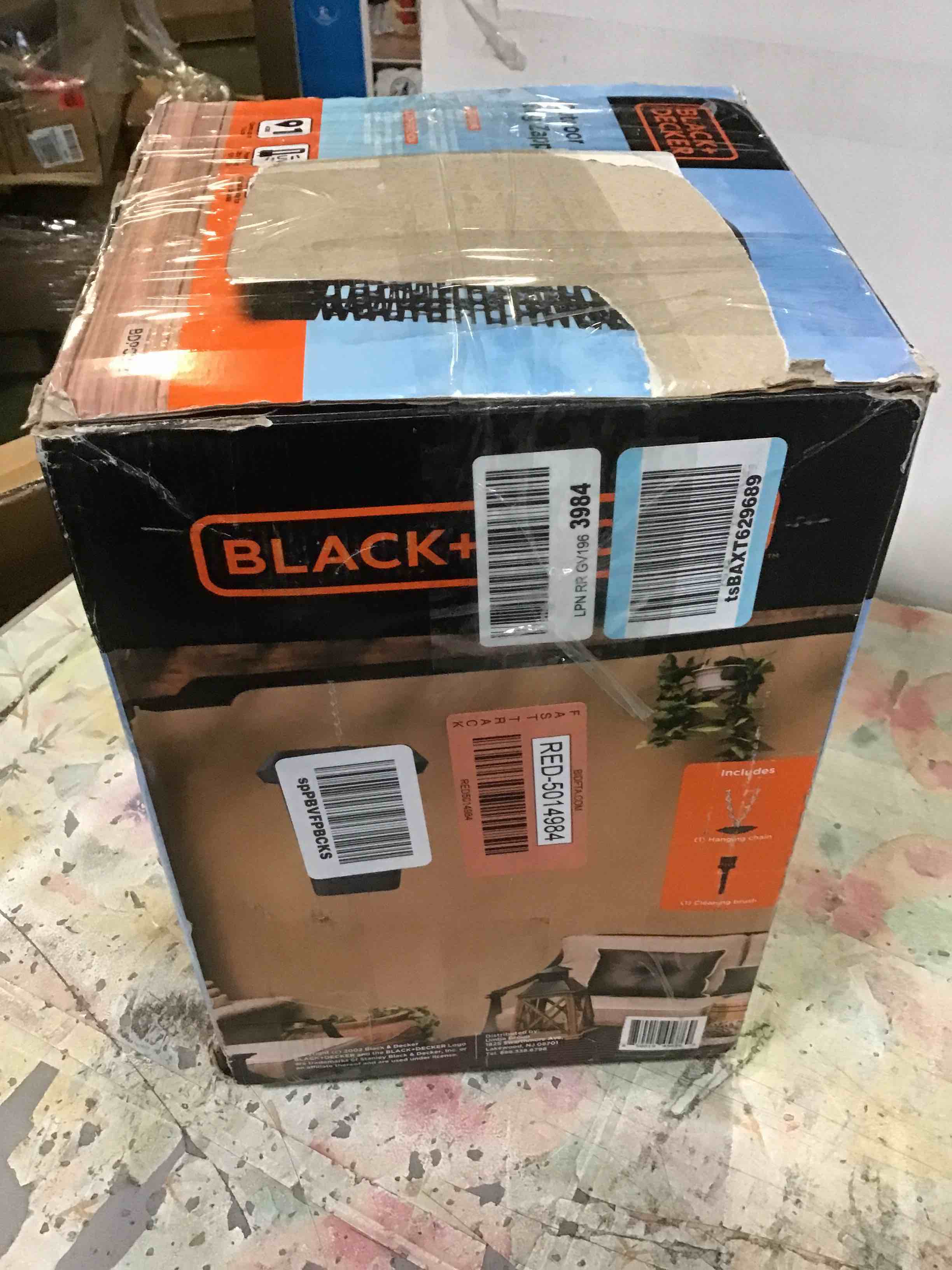 https://s3.amazonaws.com/lotting-images-prod/bidfta/RED5014984_1695400099543.jpeg