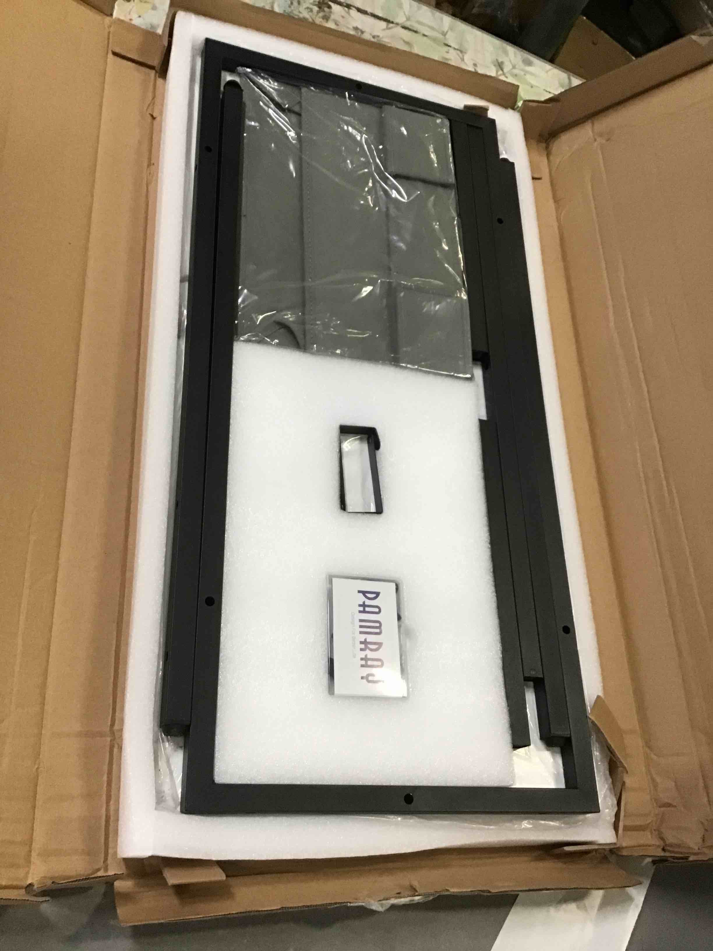https://s3.amazonaws.com/lotting-images-prod/bidfta/RED5014998_1695404062652.jpeg