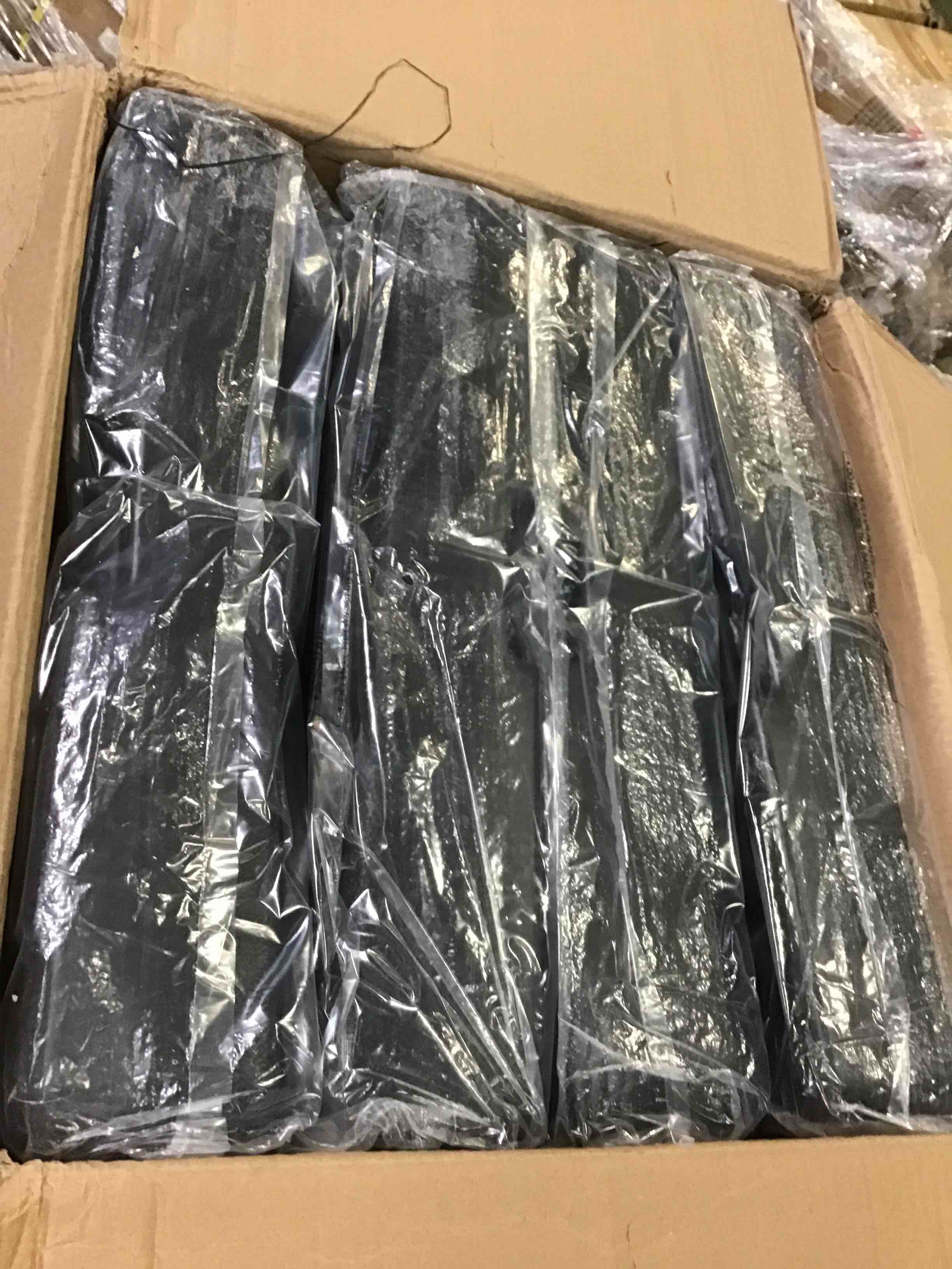https://s3.amazonaws.com/lotting-images-prod/bidfta/RED5015001_1695404910004.jpeg