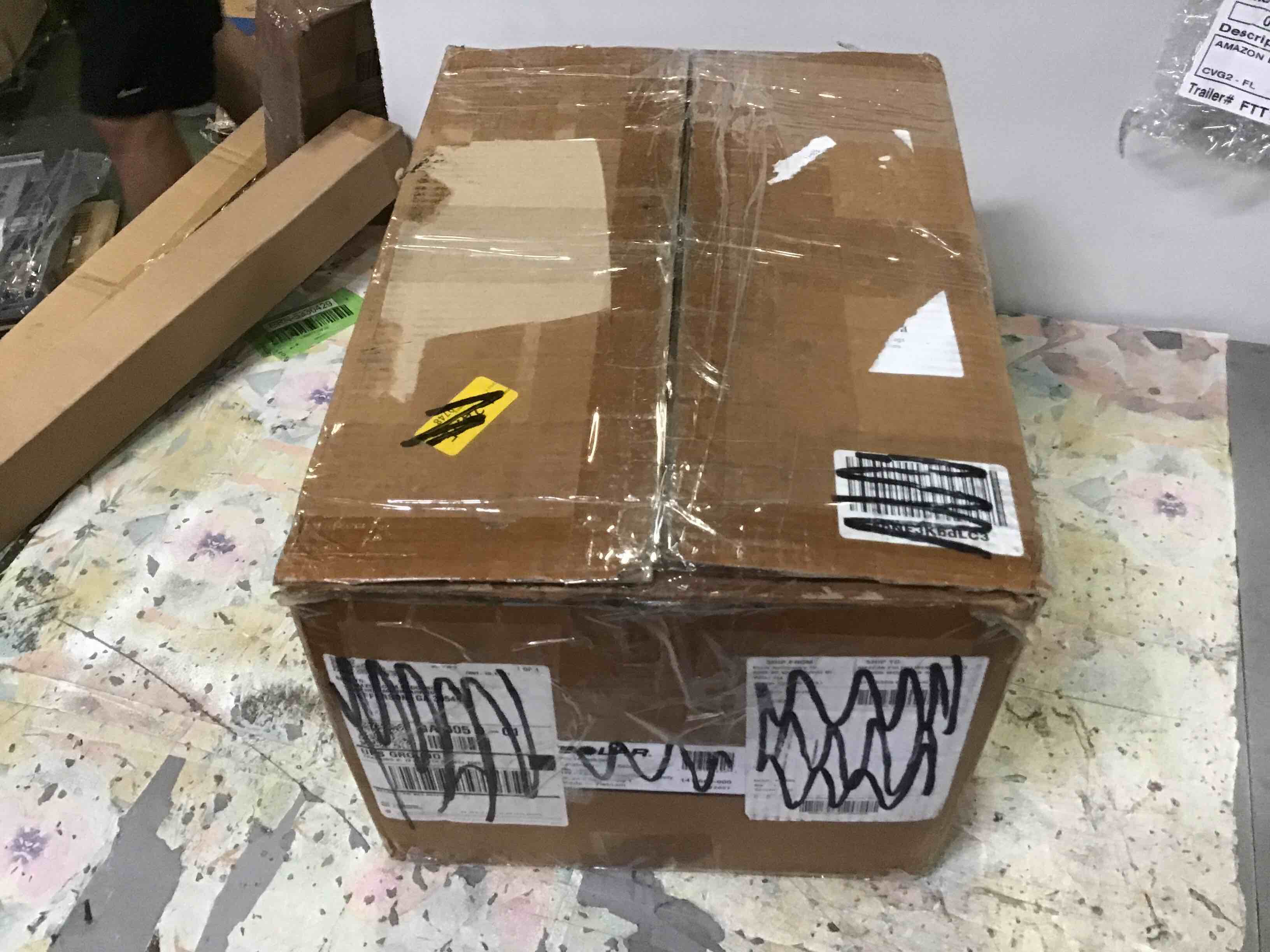 https://s3.amazonaws.com/lotting-images-prod/bidfta/RED5015004_1695406031014.jpeg