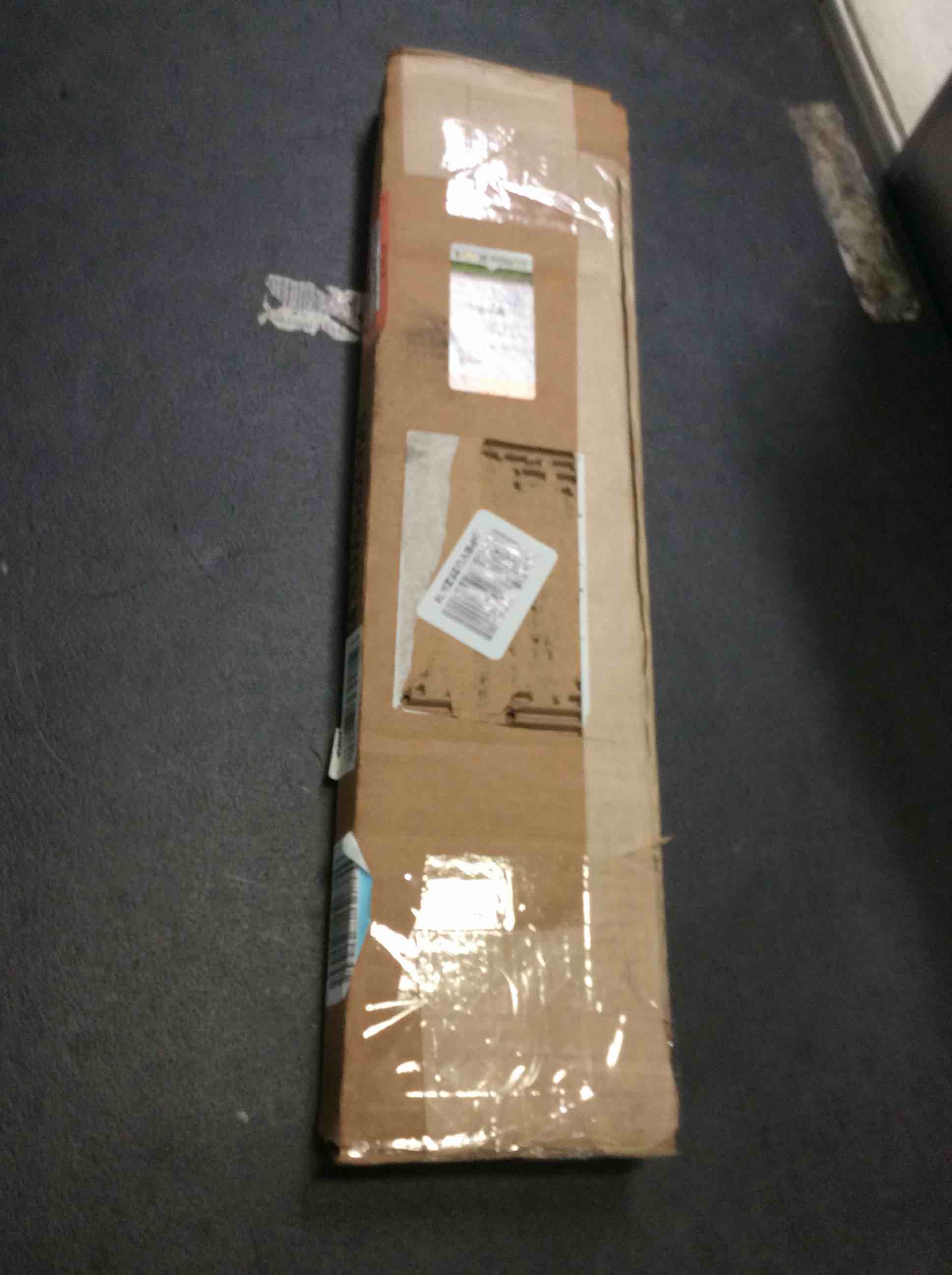 https://s3.amazonaws.com/lotting-images-prod/bidfta/RED5015173_1695753610999.jpeg