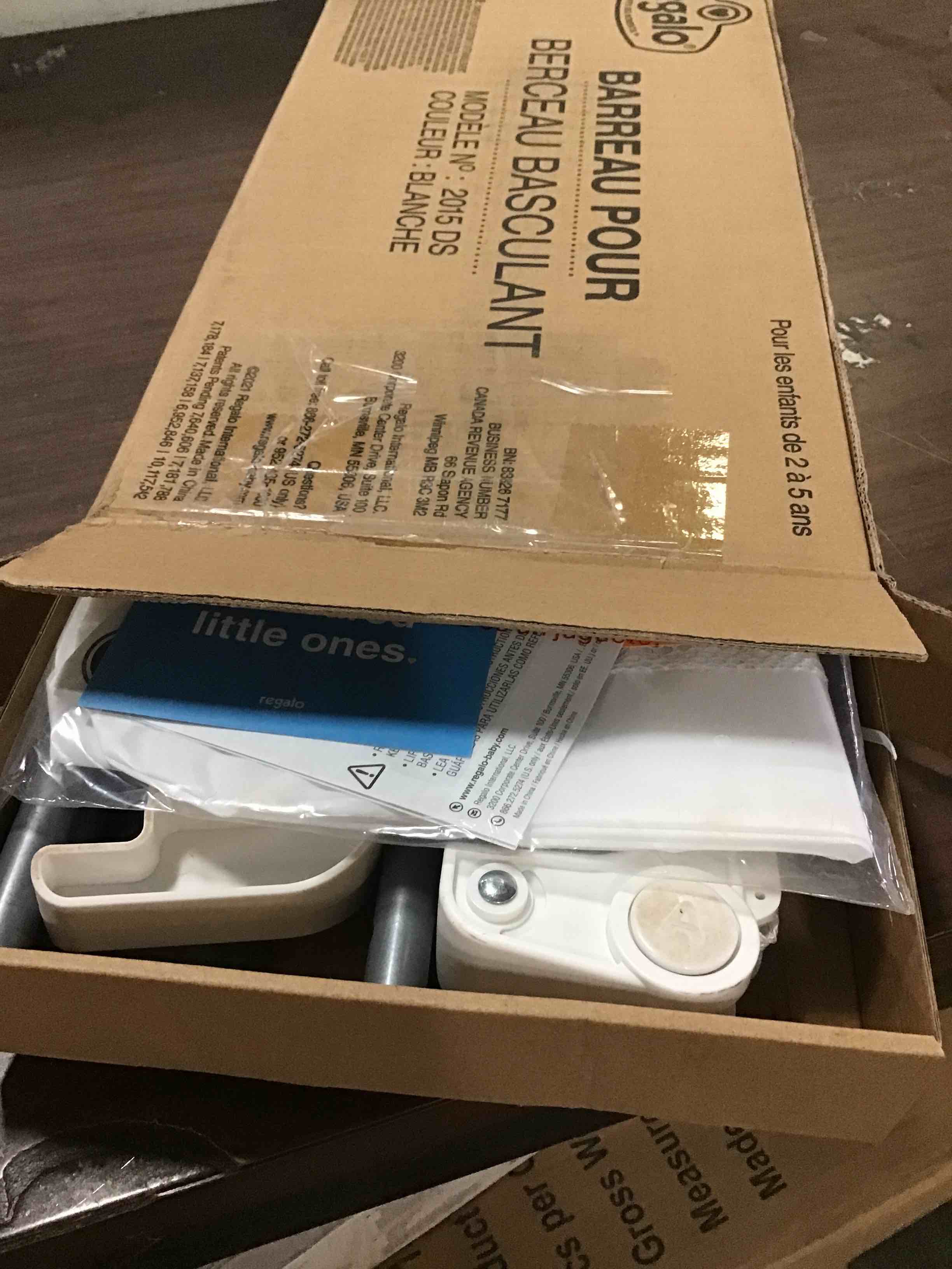 https://s3.amazonaws.com/lotting-images-prod/bidfta/RED5015601_1696442493590.jpeg