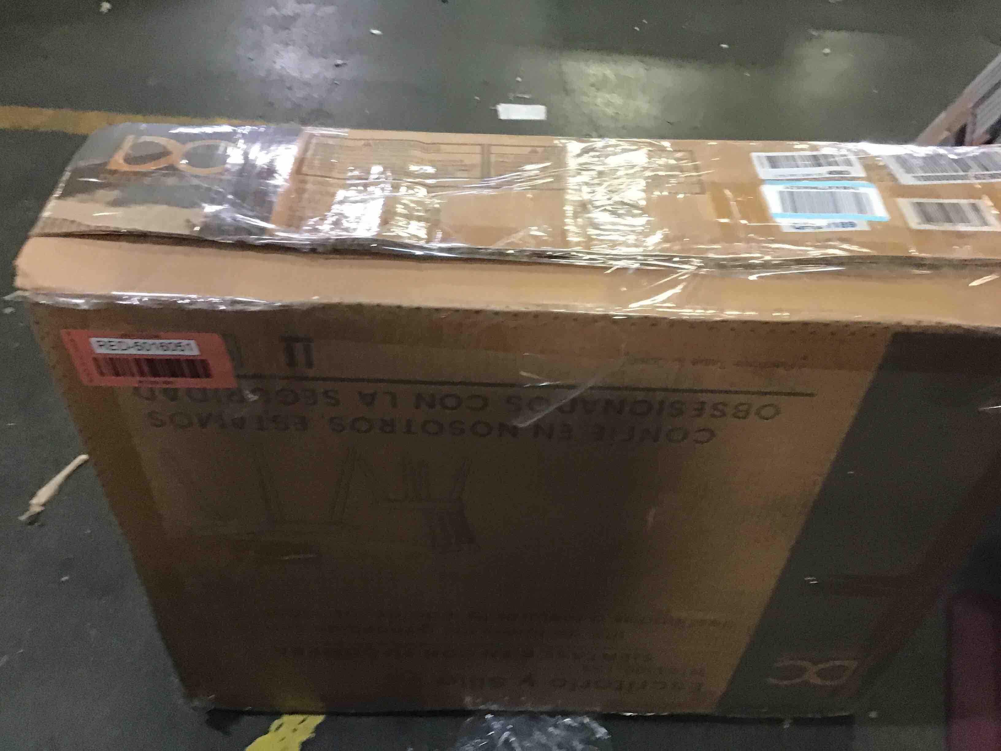 https://s3.amazonaws.com/lotting-images-prod/bidfta/RED5016051_1696868102717.jpeg