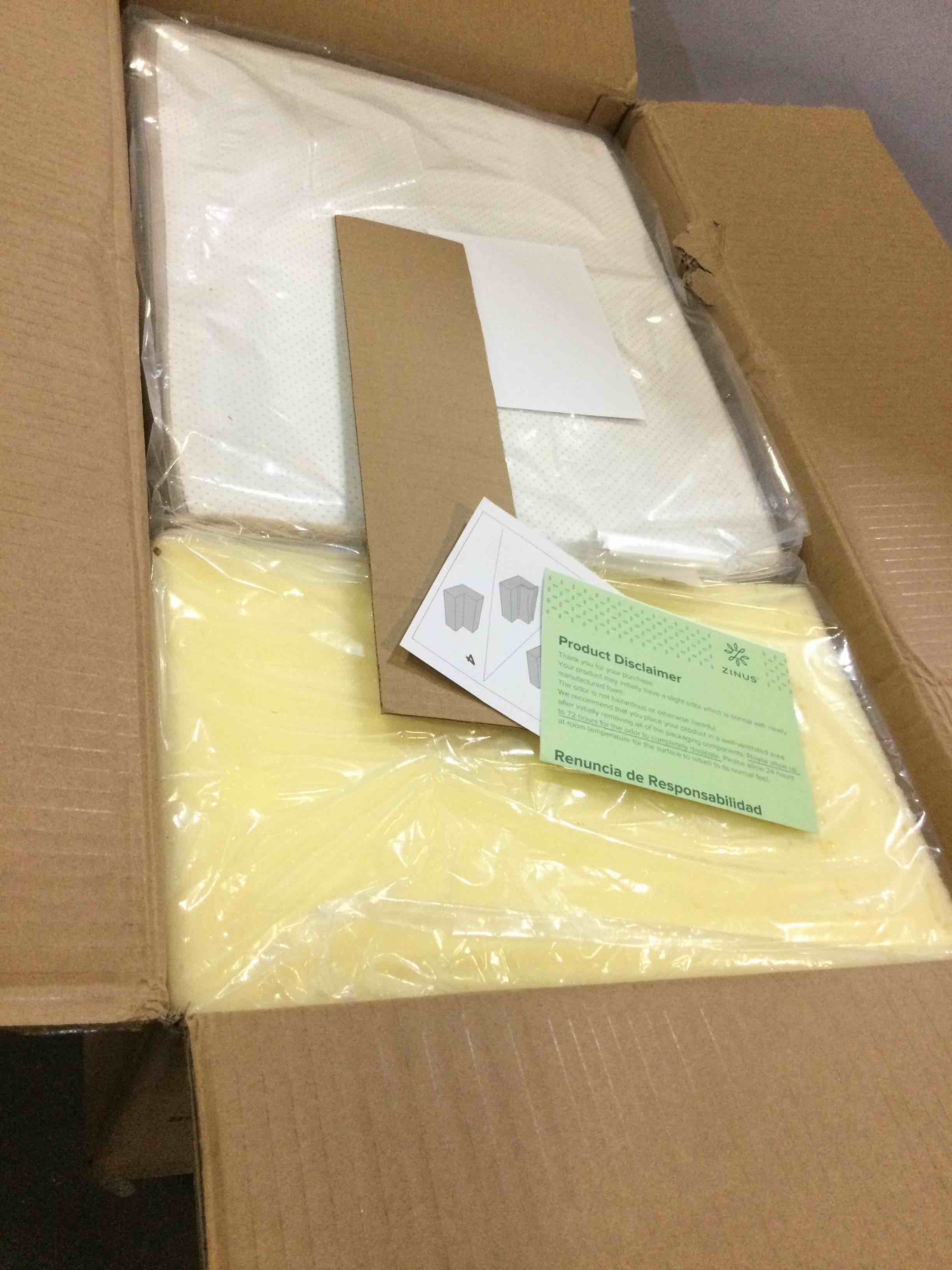 https://s3.amazonaws.com/lotting-images-prod/bidfta/RED5016138_1696940165822.jpeg