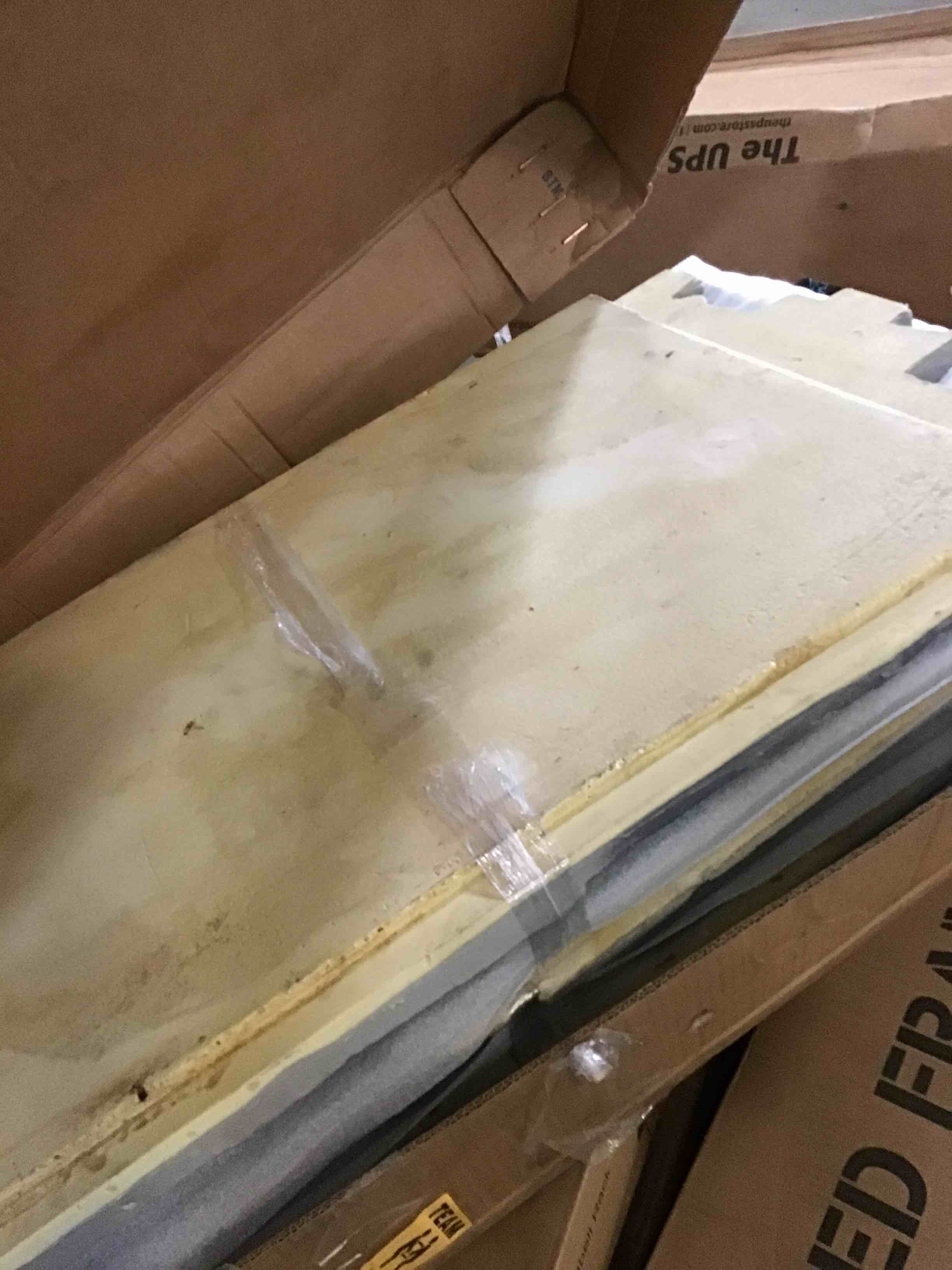 https://s3.amazonaws.com/lotting-images-prod/bidfta/RED5016504_1695390523607.jpeg