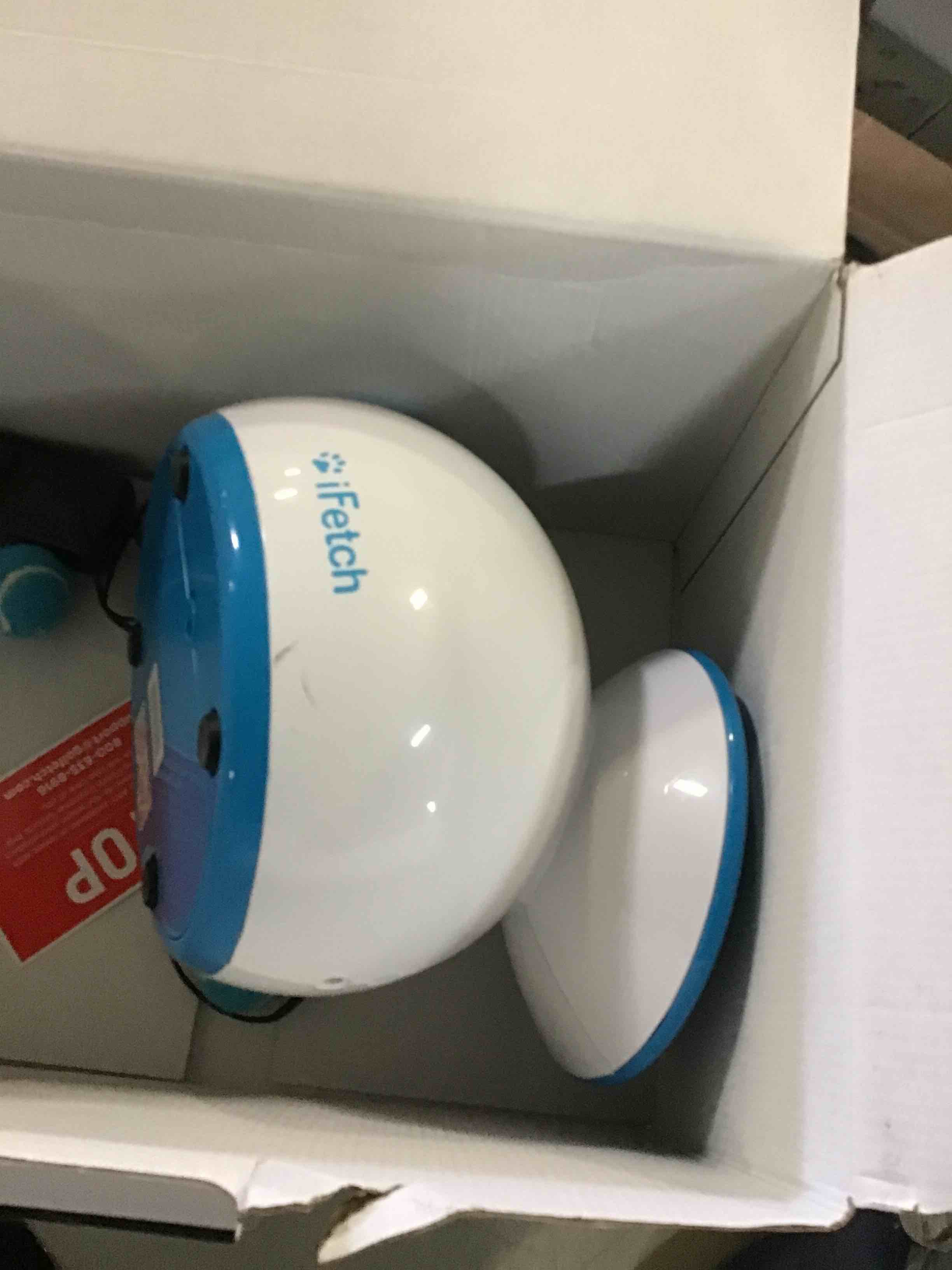 https://s3.amazonaws.com/lotting-images-prod/bidfta/RED5016554_1695398938478.jpeg