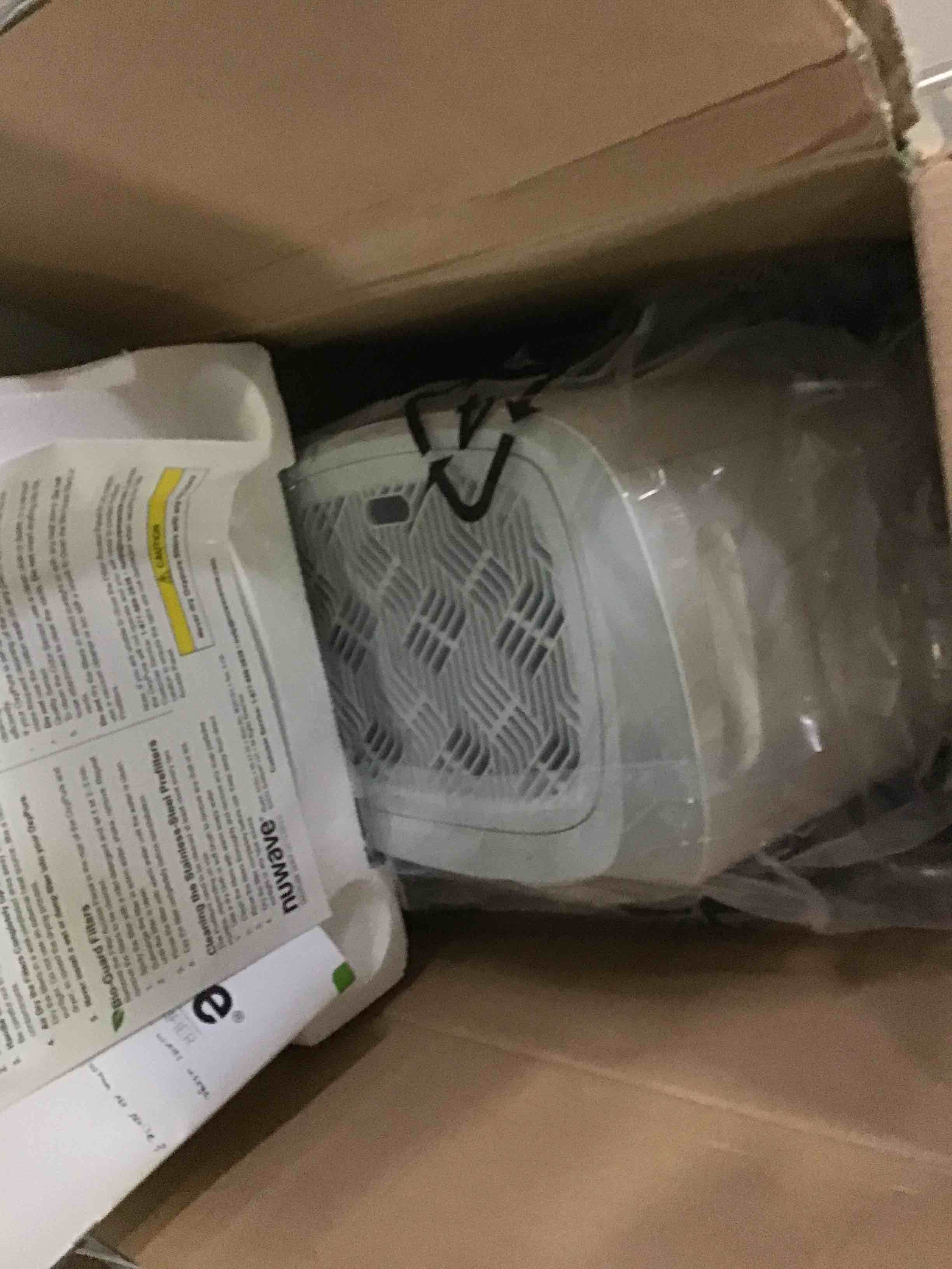 https://s3.amazonaws.com/lotting-images-prod/bidfta/RED5016844_1695671662423.jpeg