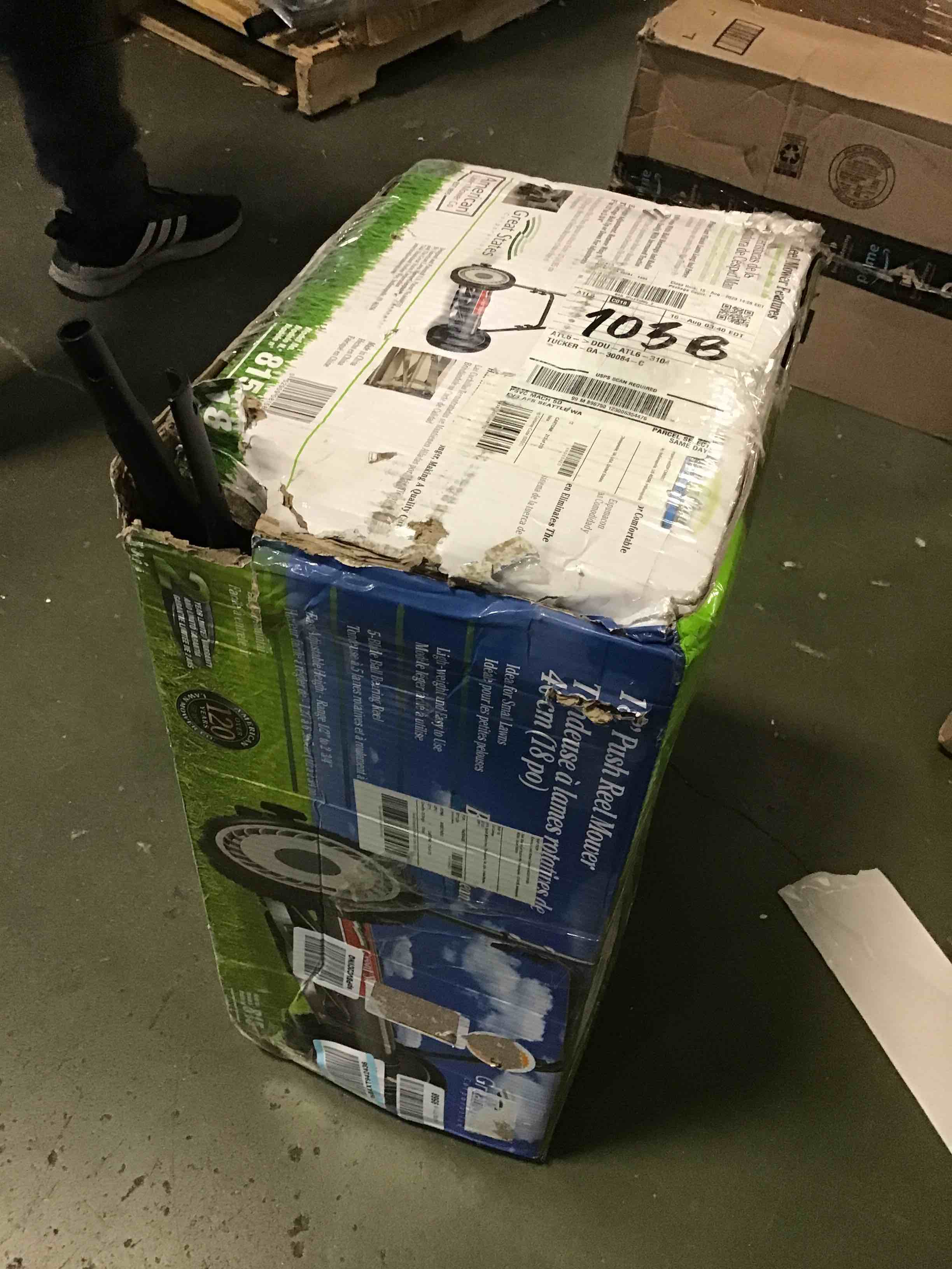 https://s3.amazonaws.com/lotting-images-prod/bidfta/RED5017123_1695816399625.jpeg