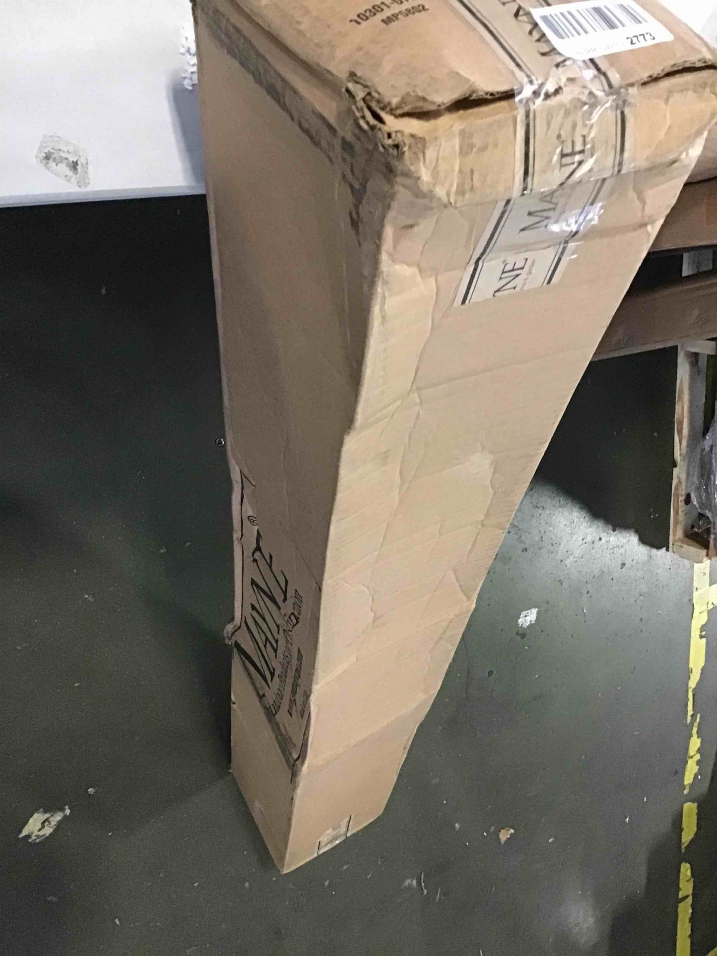 https://s3.amazonaws.com/lotting-images-prod/bidfta/RED5017468_1695923709226.jpeg