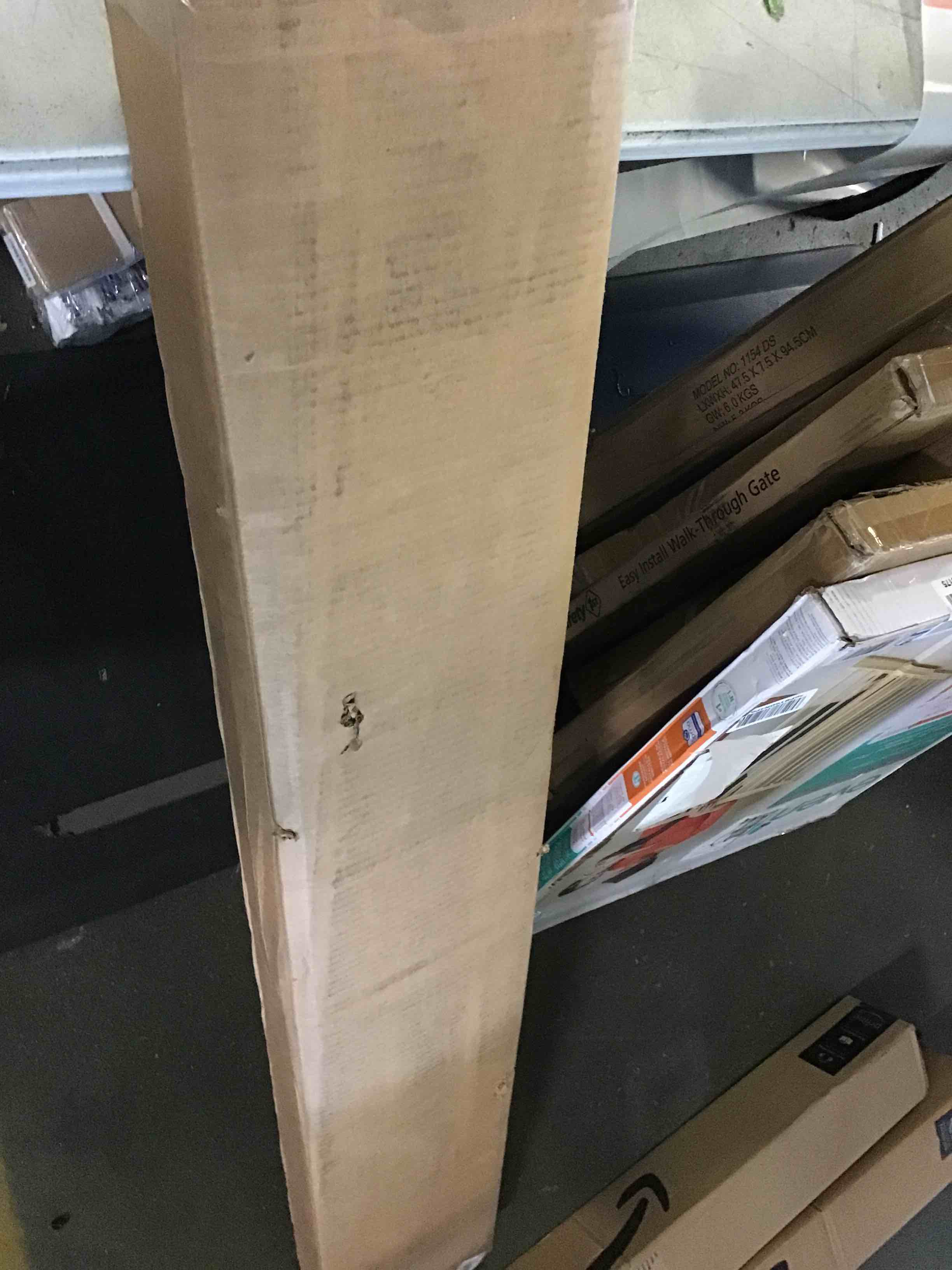 https://s3.amazonaws.com/lotting-images-prod/bidfta/RED5017798_1696257332618.jpeg