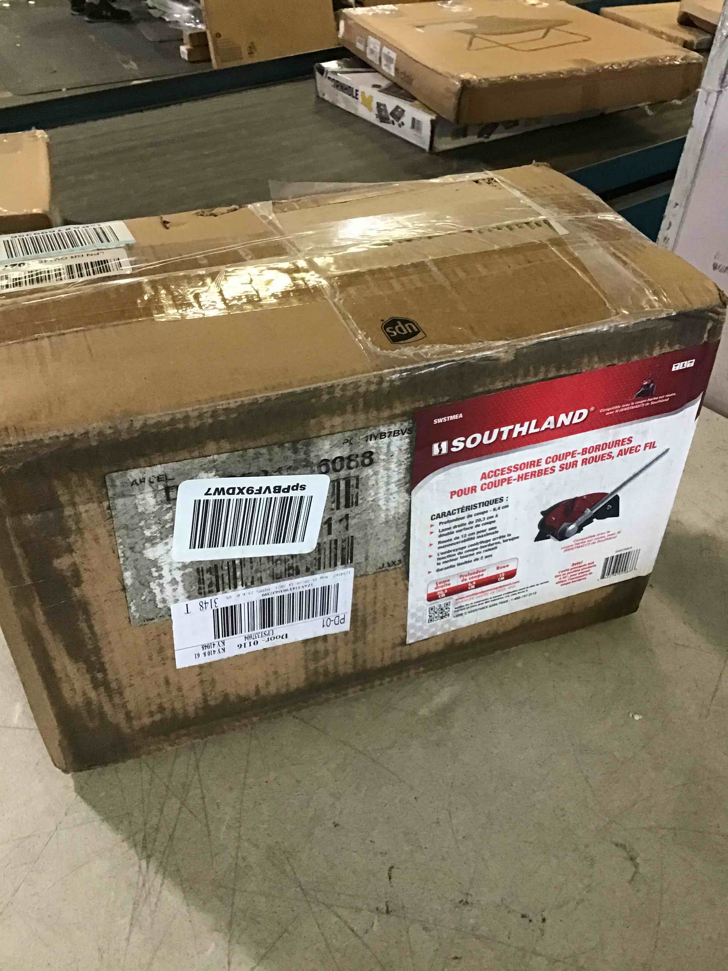 https://s3.amazonaws.com/lotting-images-prod/bidfta/RED5017838_1696263892602.jpeg
