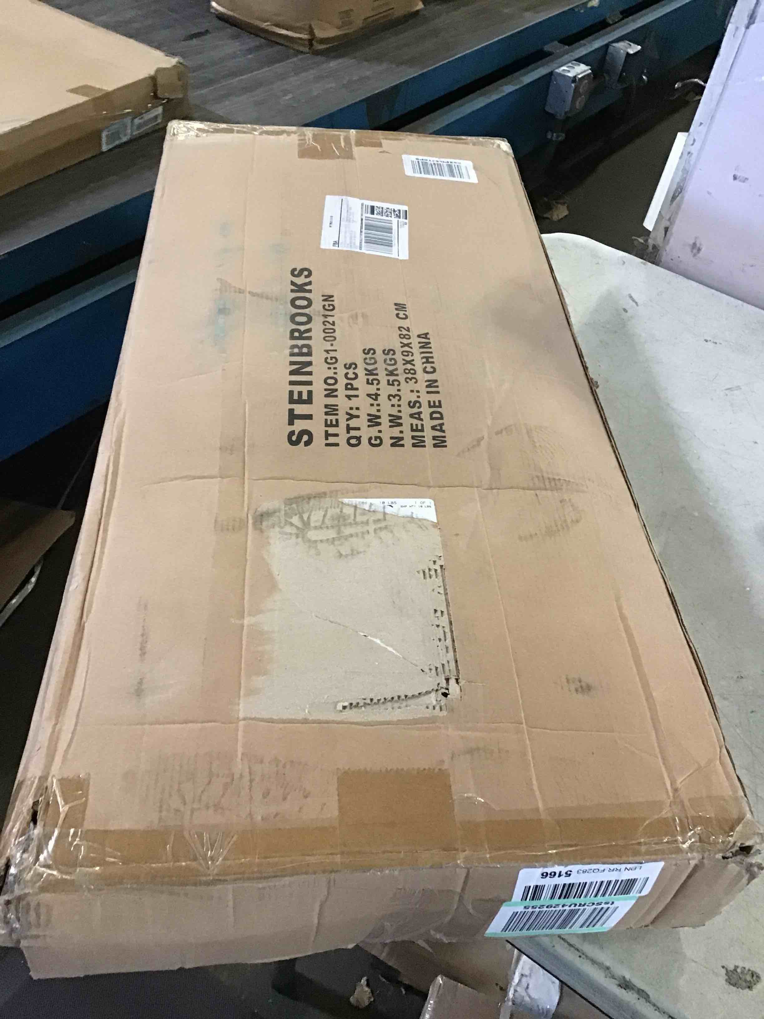 https://s3.amazonaws.com/lotting-images-prod/bidfta/RED5017841_1696264183363.jpeg