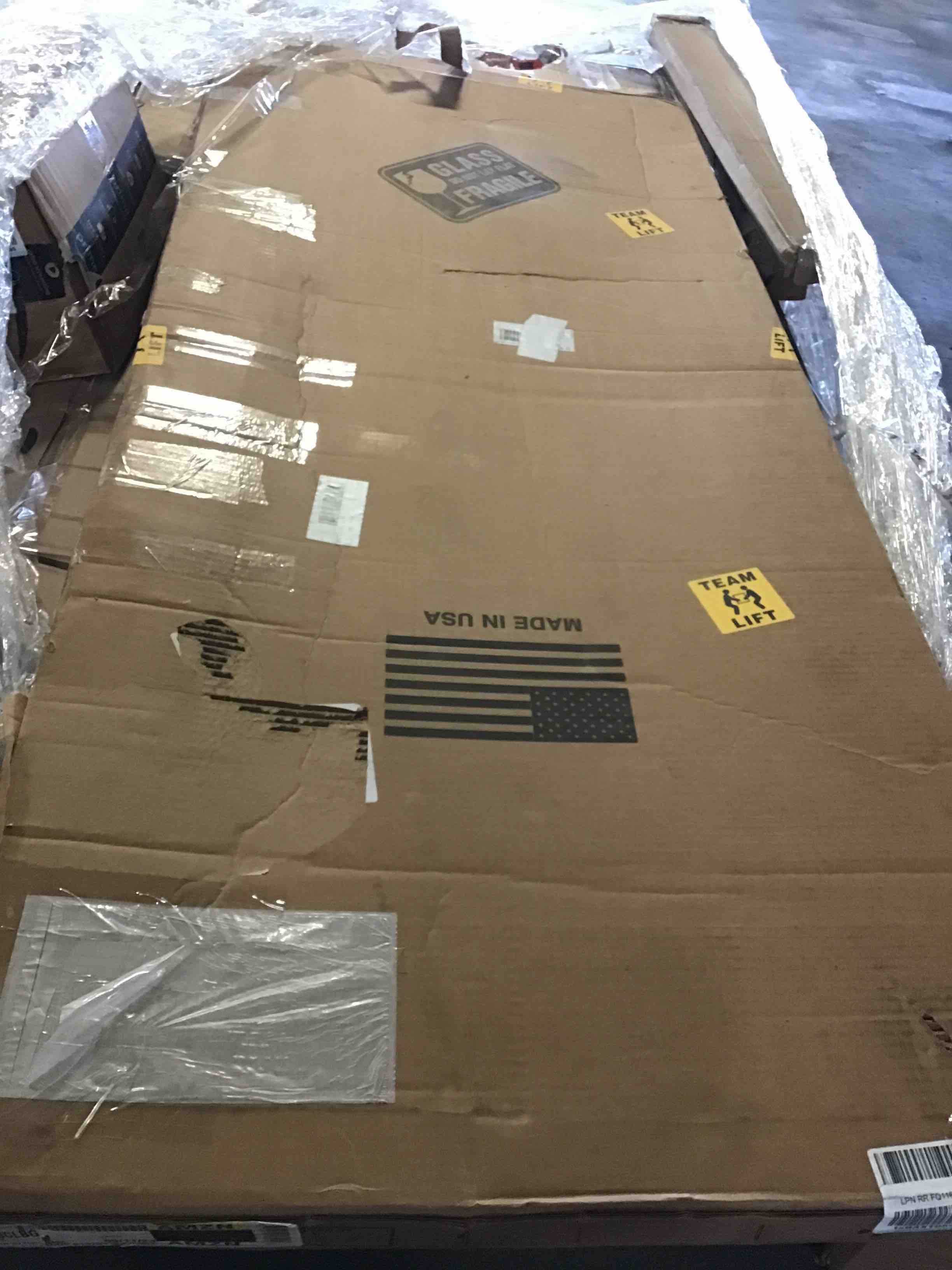 https://s3.amazonaws.com/lotting-images-prod/bidfta/RED5017895_1696275512756.jpeg