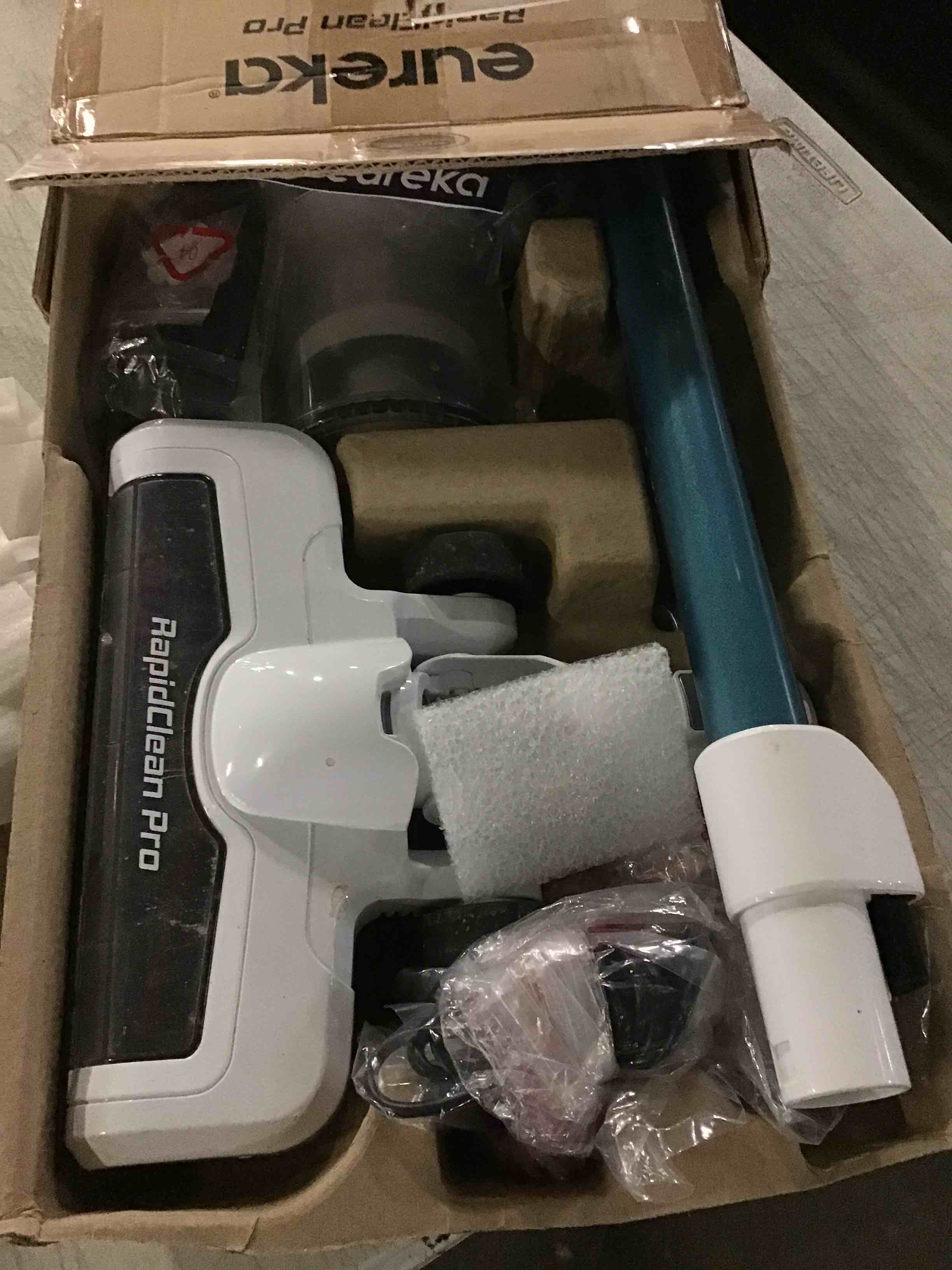 https://s3.amazonaws.com/lotting-images-prod/bidfta/RED5017928_1696333642030.jpeg