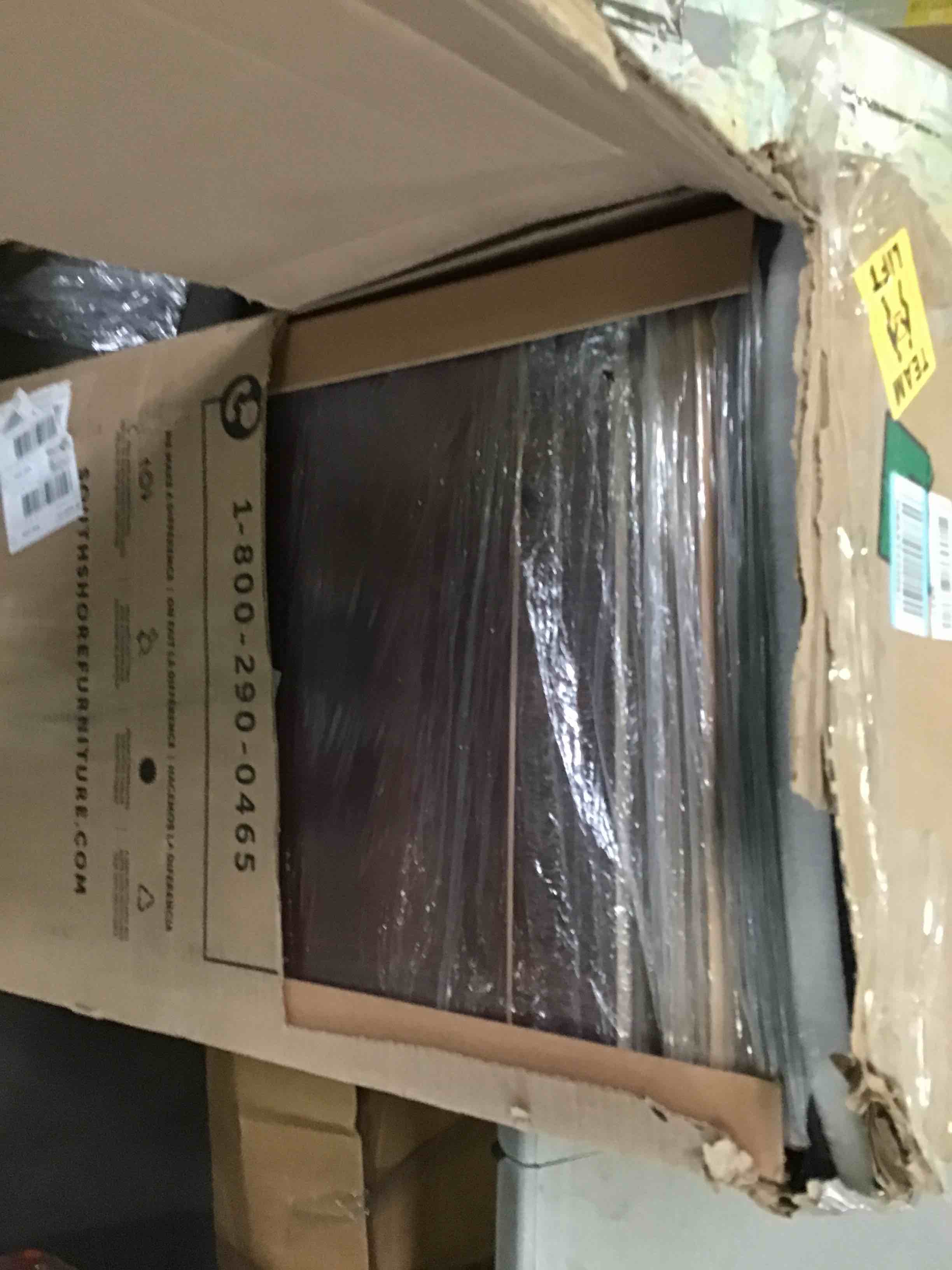 https://s3.amazonaws.com/lotting-images-prod/bidfta/RED5018452_1695308154984.jpeg