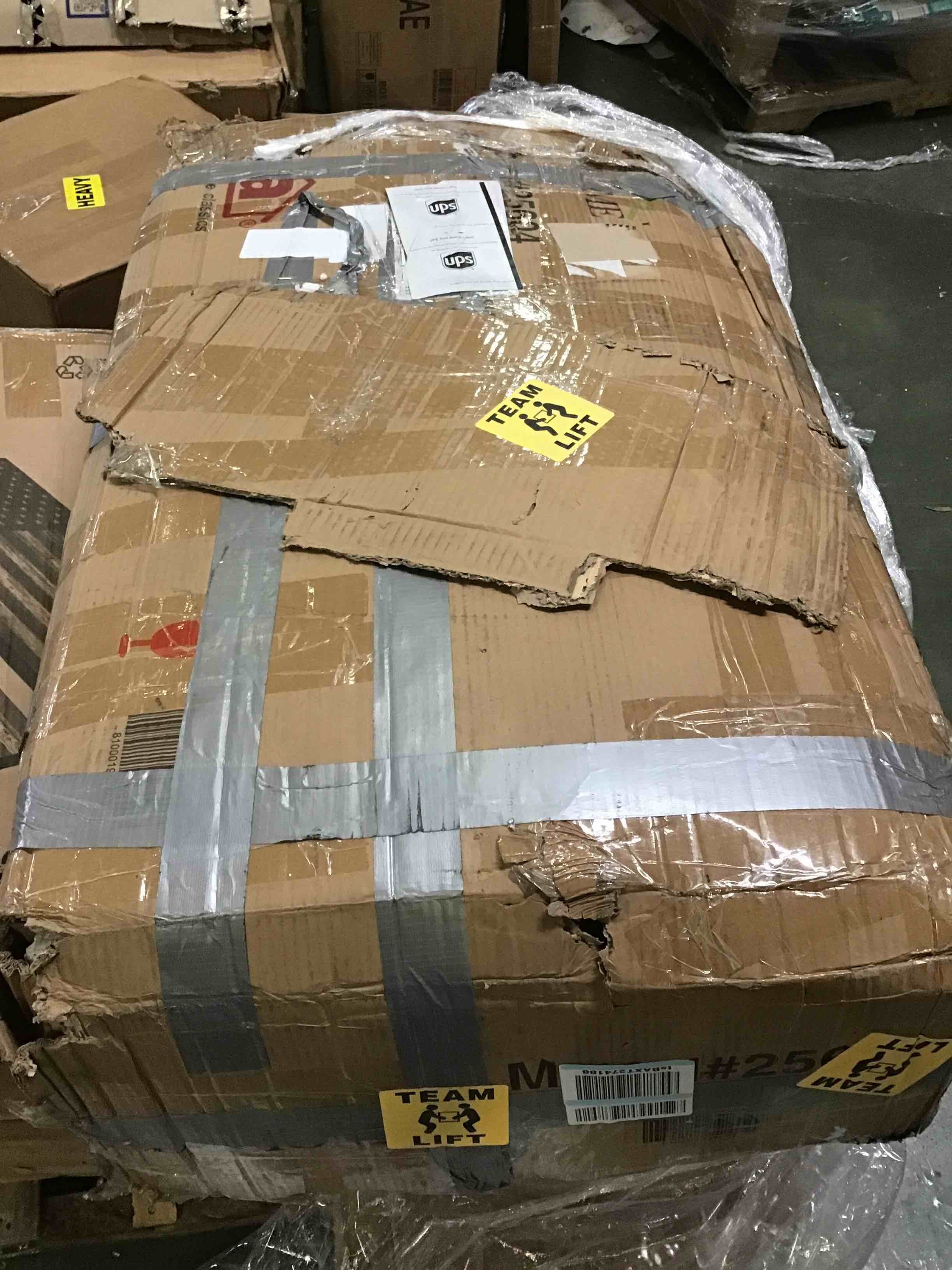 https://s3.amazonaws.com/lotting-images-prod/bidfta/RED5018453_1695308253893.jpeg
